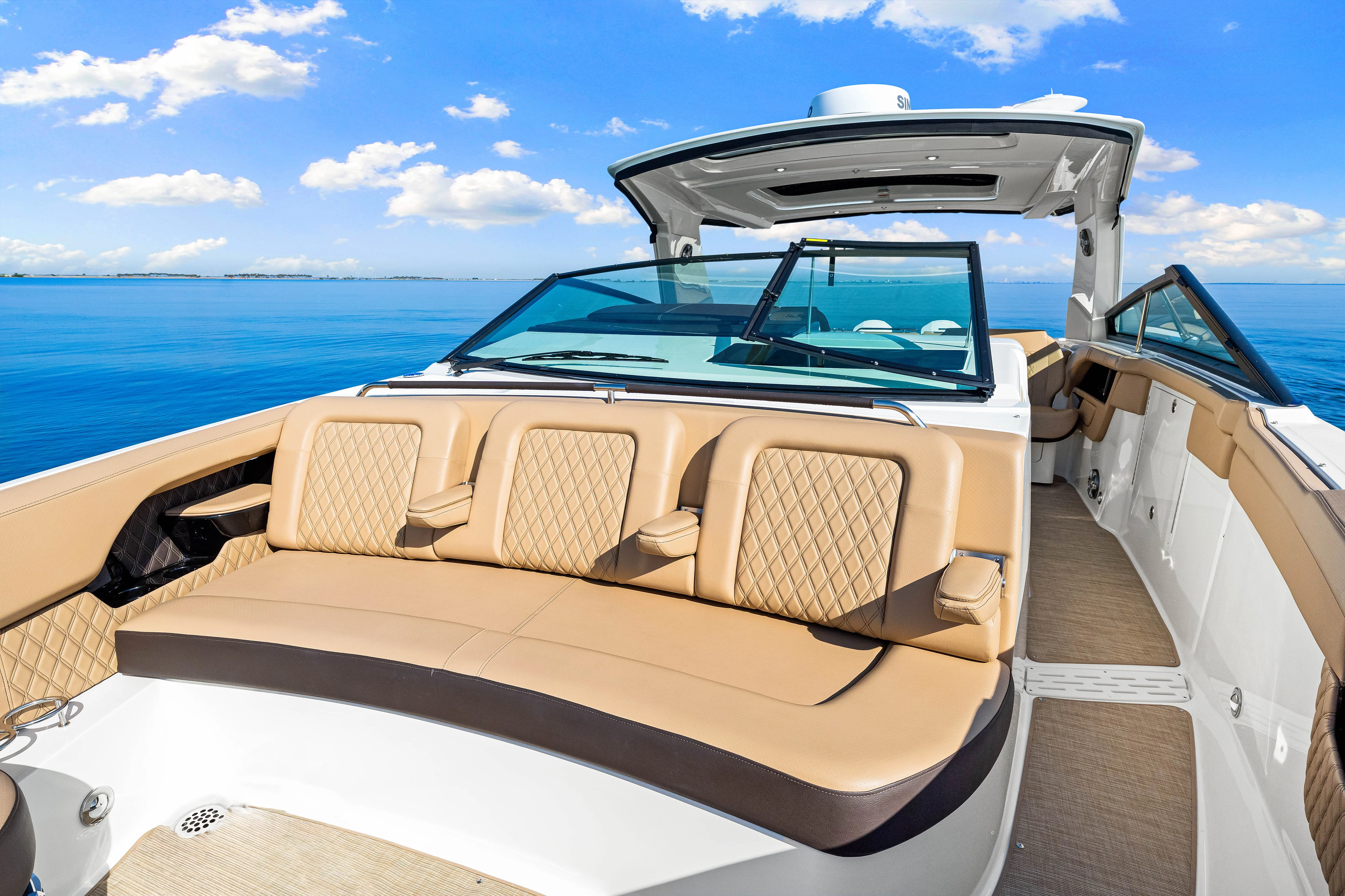 2025 Sea Ray SLX 400 Outboard Image Thumbnail #49