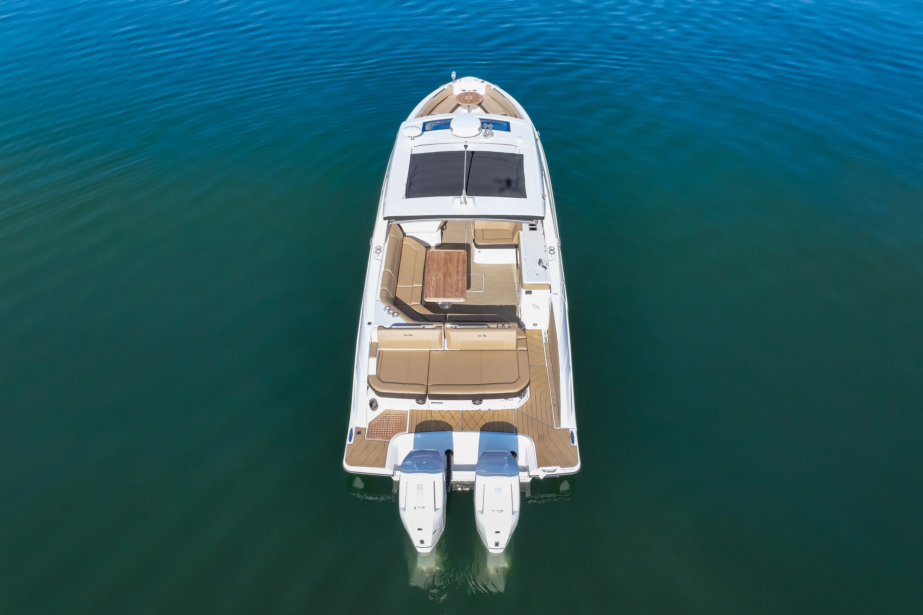 2025 Sea Ray SLX 400 Outboard Image Thumbnail #9