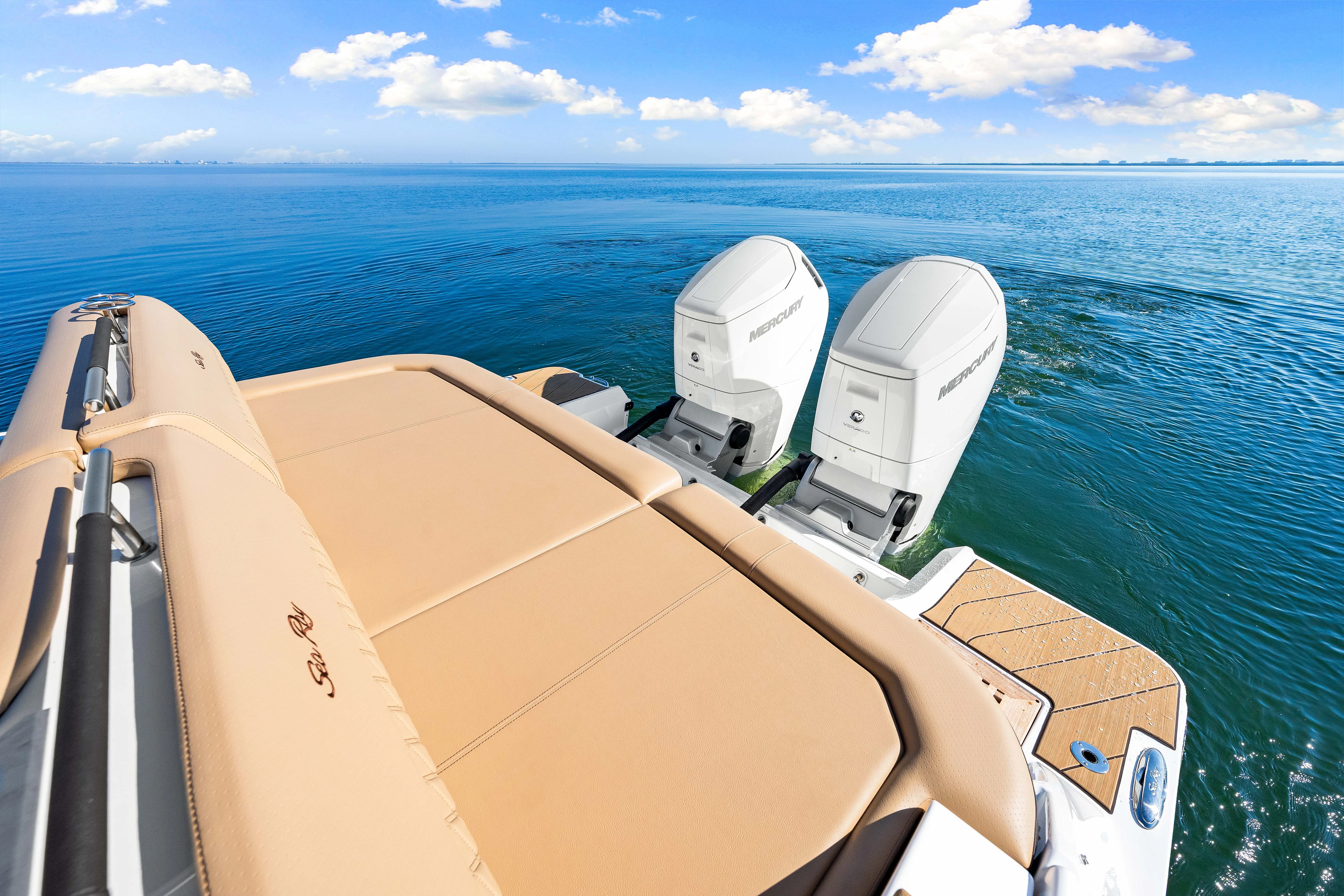 2025 Sea Ray SLX 400 Outboard Image Thumbnail #26