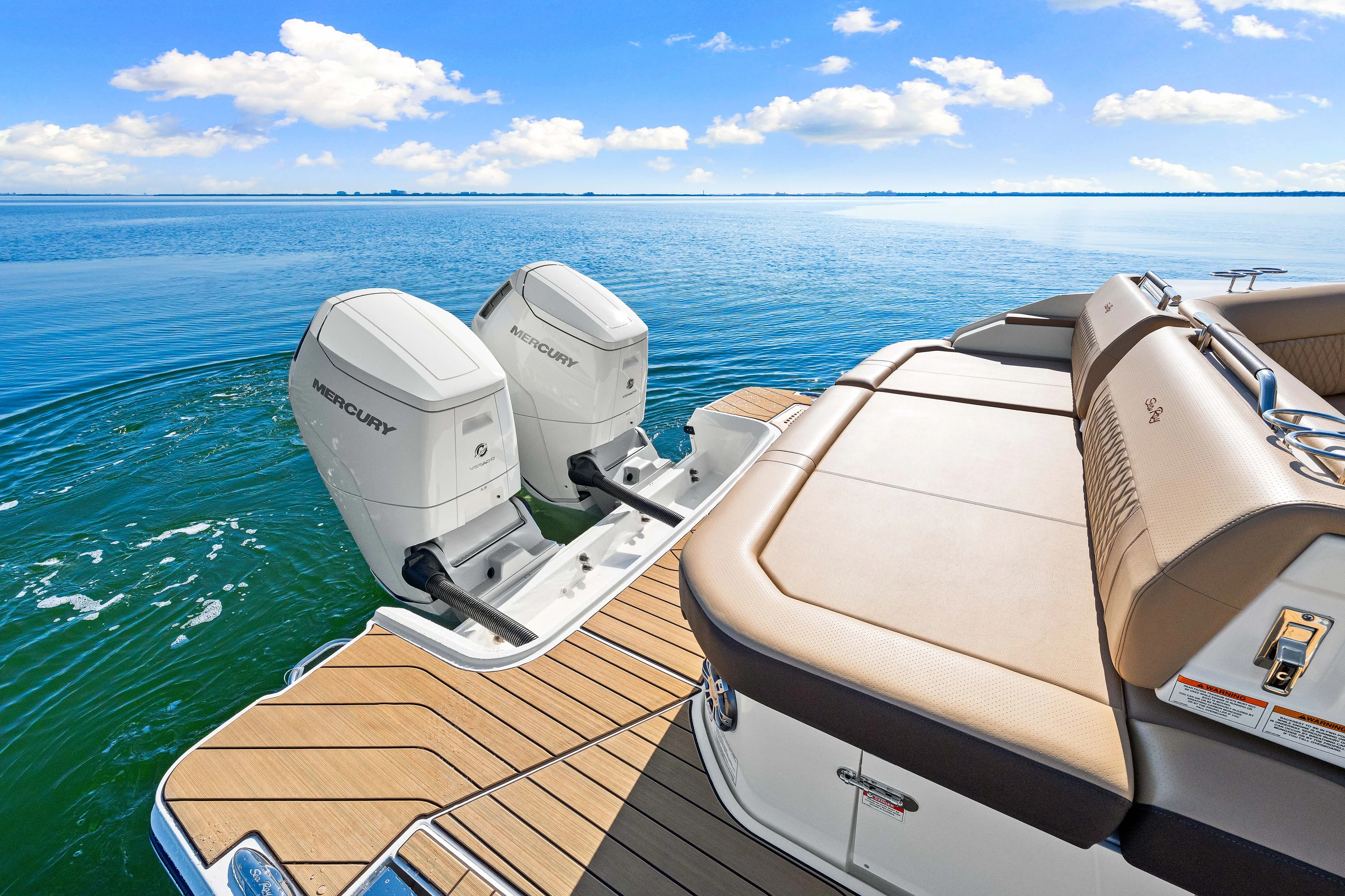 2025 Sea Ray SLX 400 Outboard Image Thumbnail #24