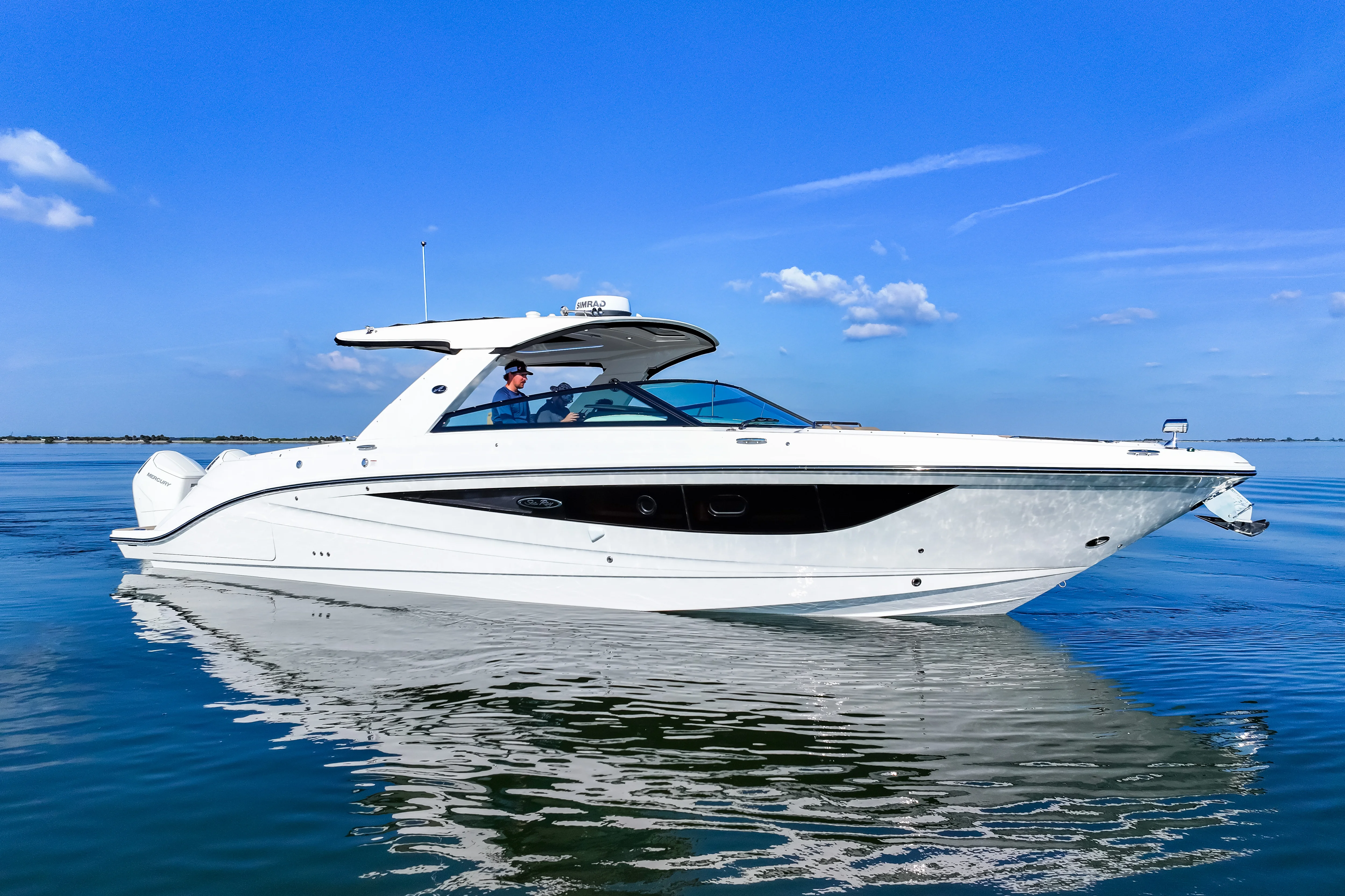 2025 Sea Ray SLX 400 Outboard Image Thumbnail #1