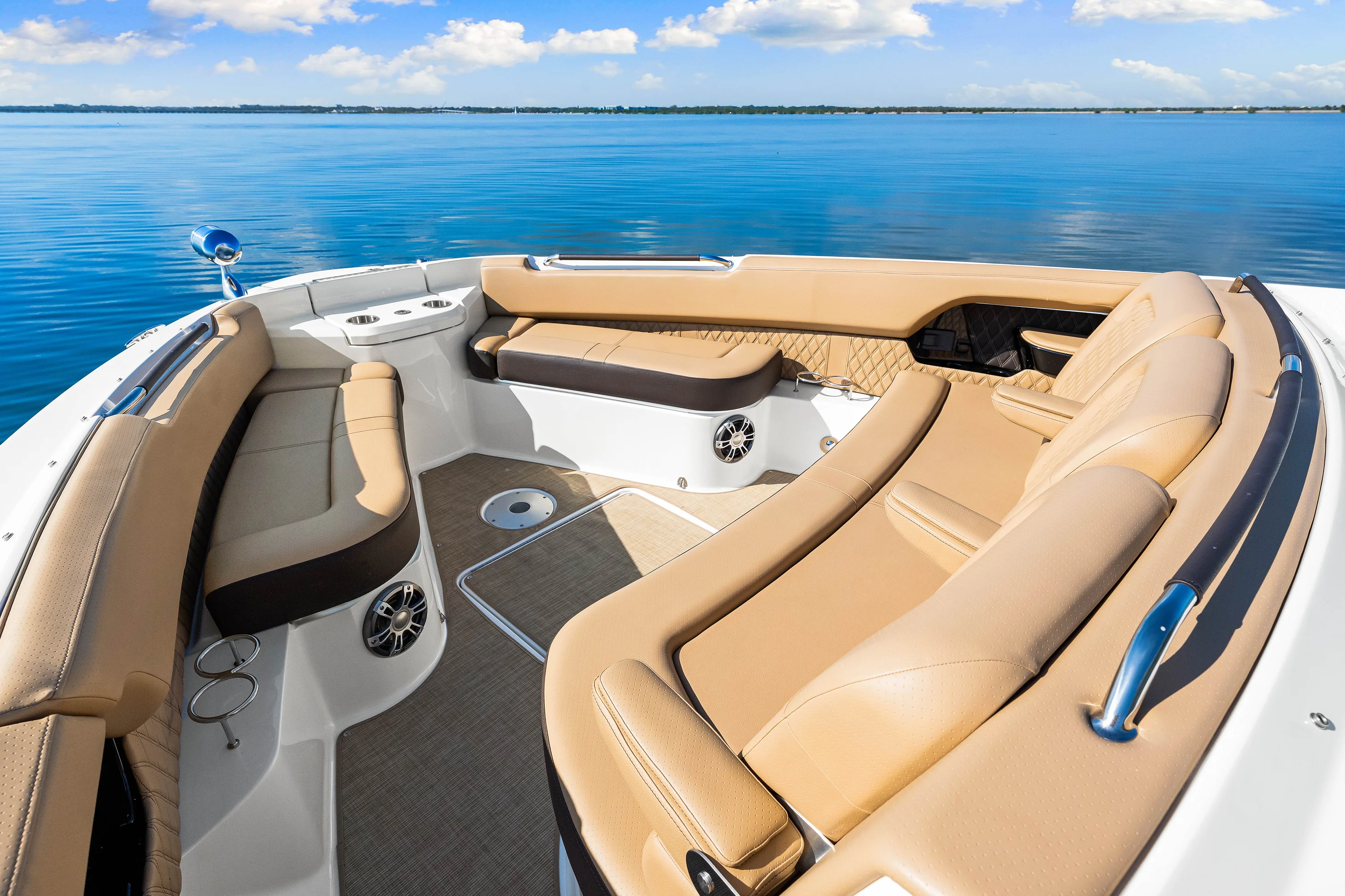 2025 Sea Ray SLX 400 Outboard Image Thumbnail #46