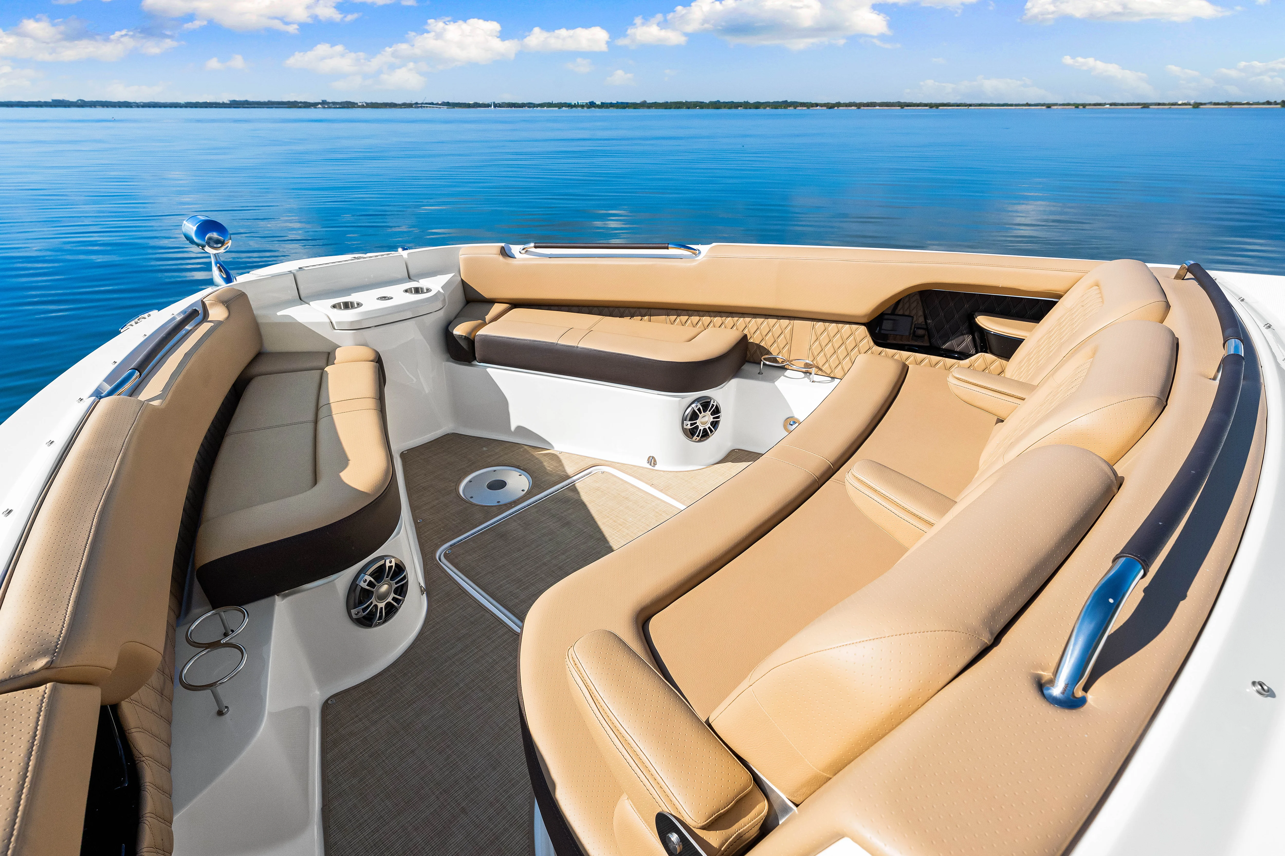 2025 Sea Ray SLX 400 Outboard Image Thumbnail #46