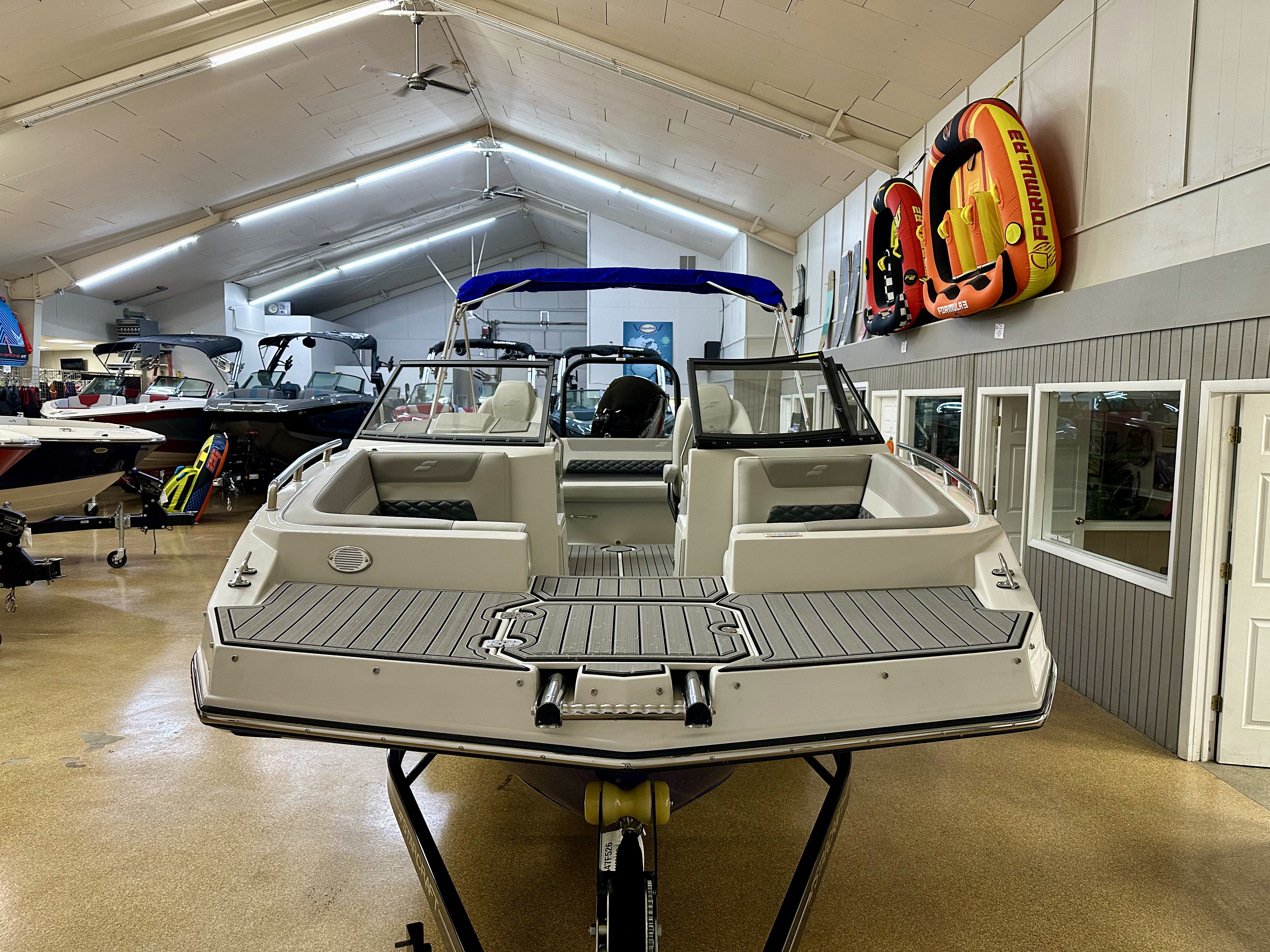 2026 Starcraft 210SVX OB Image Thumbnail #9