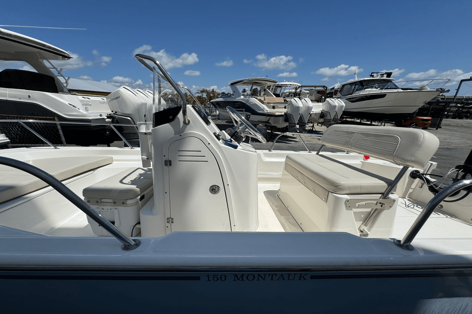 2020 Boston Whaler 150 Montauk Image Thumbnail #8
