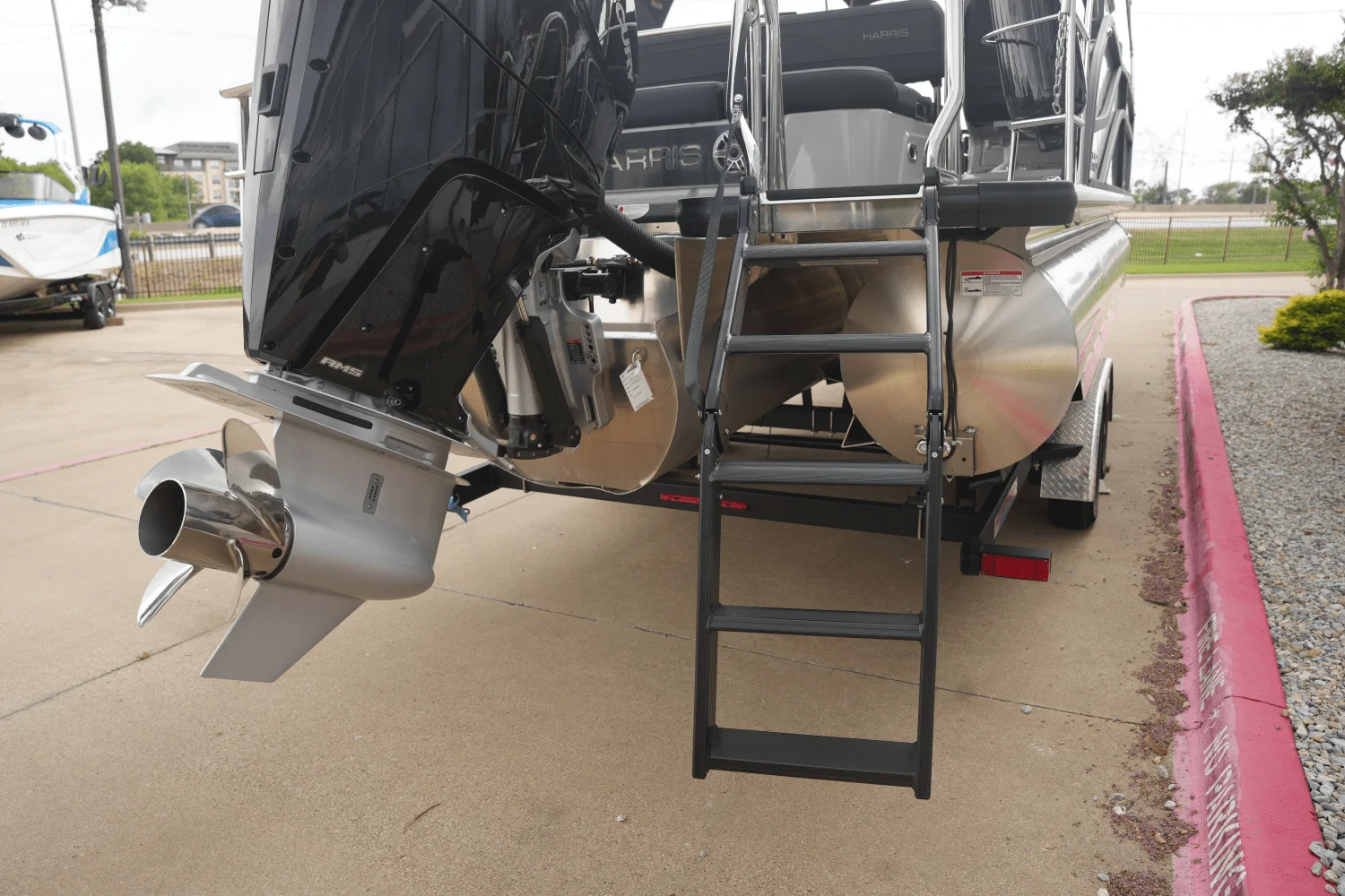 2025 Harris Grand Mariner 250 Image Thumbnail #5