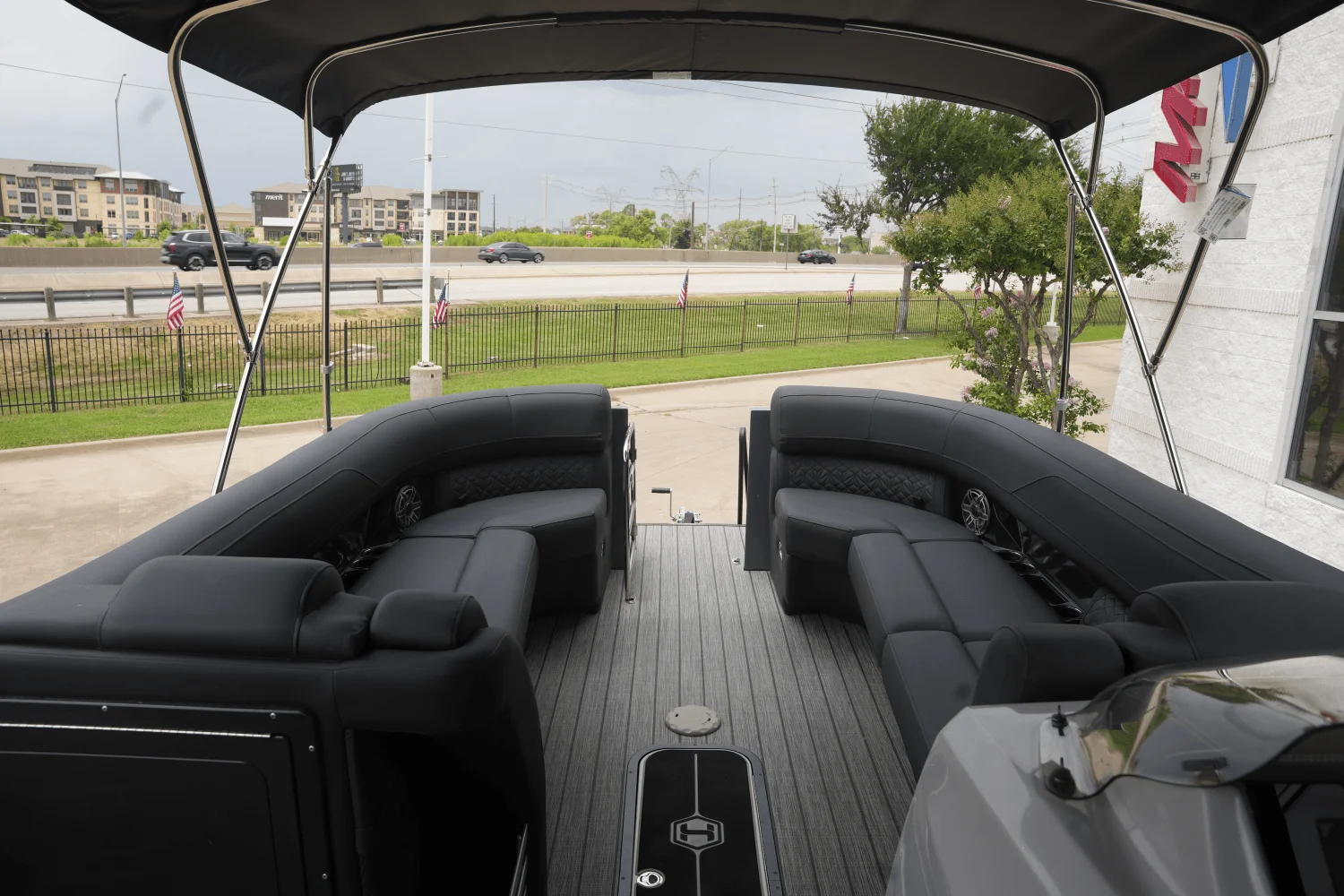 2025 Harris Grand Mariner 250 Image Thumbnail #25