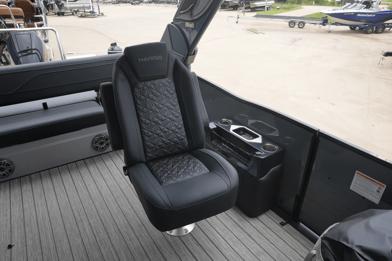 2025 Harris Grand Mariner 250 Image Thumbnail #16