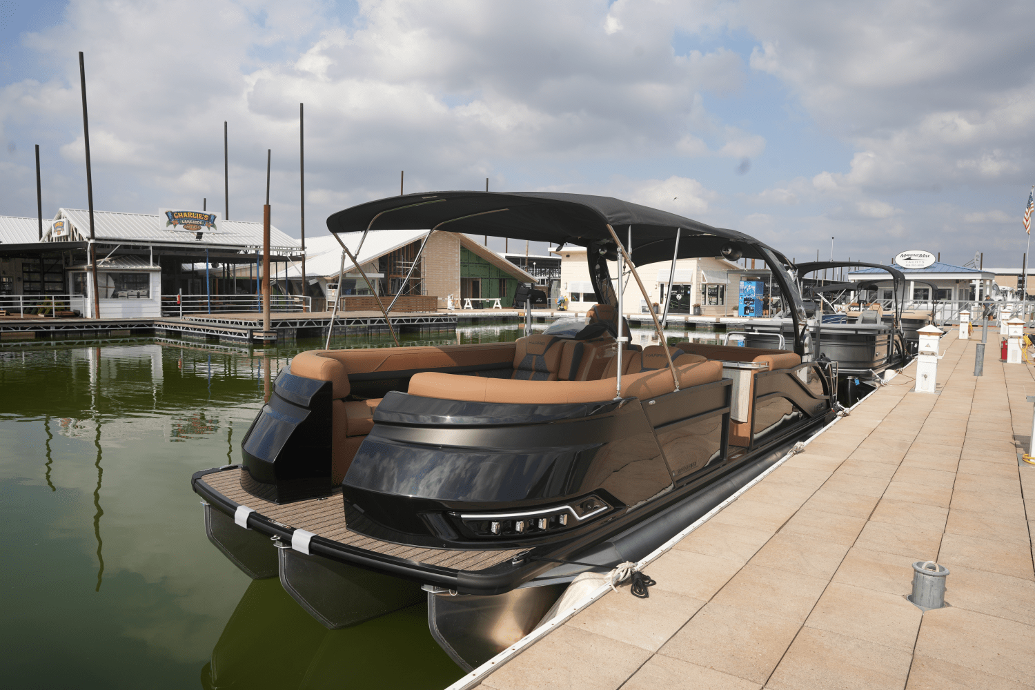 2025 Harris 270 Grand Mariner
