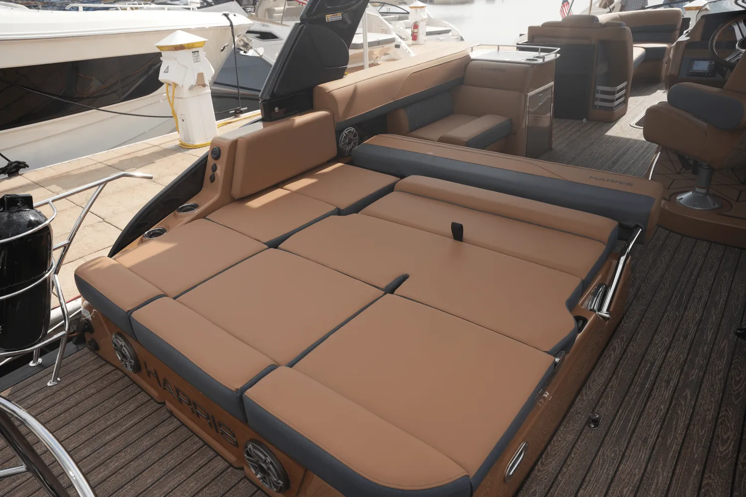 2025 Harris 270 Grand Mariner Image Thumbnail #22