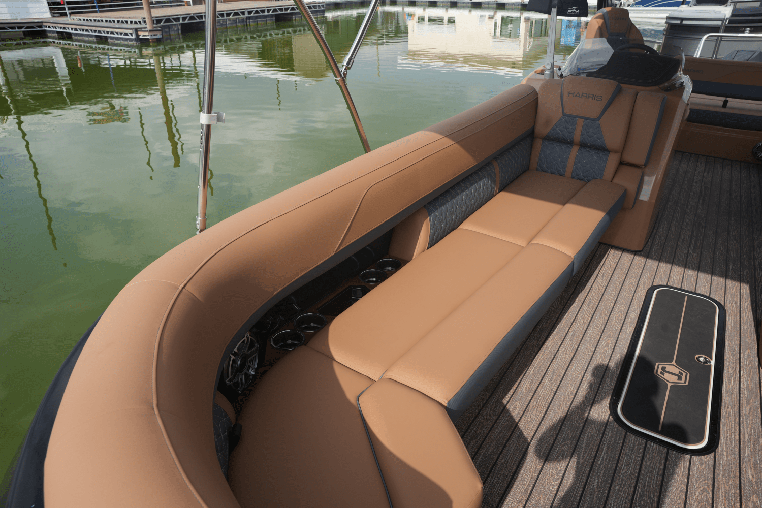 2025 Harris 270 Grand Mariner Image Thumbnail #8