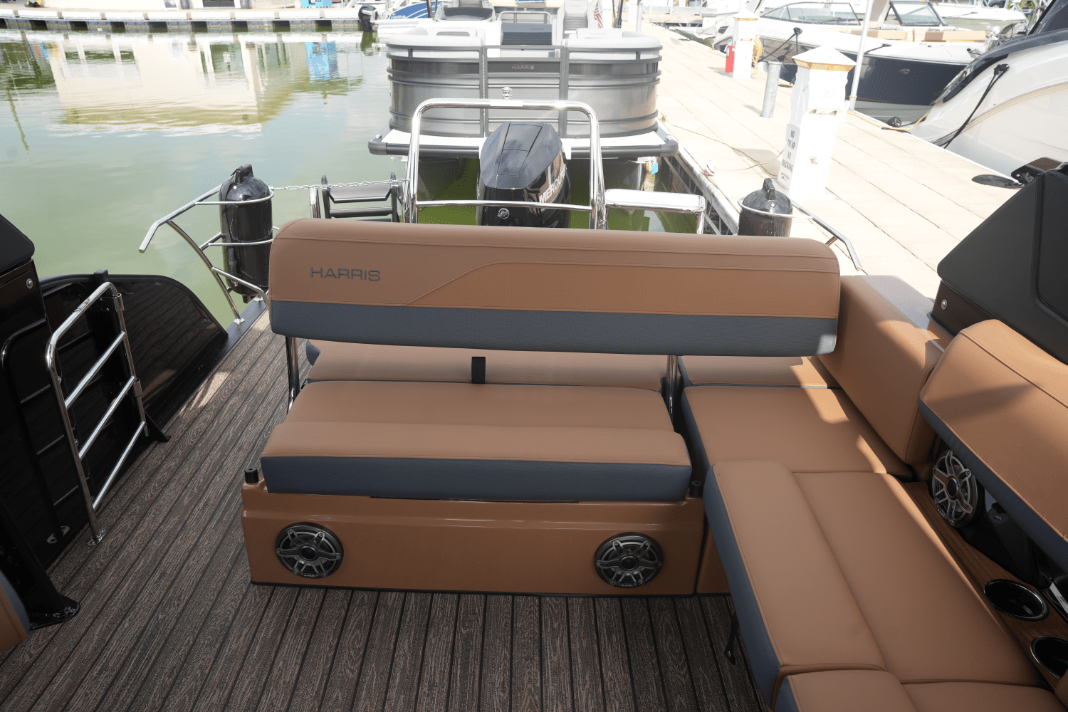 2025 Harris 270 Grand Mariner Image Thumbnail #18
