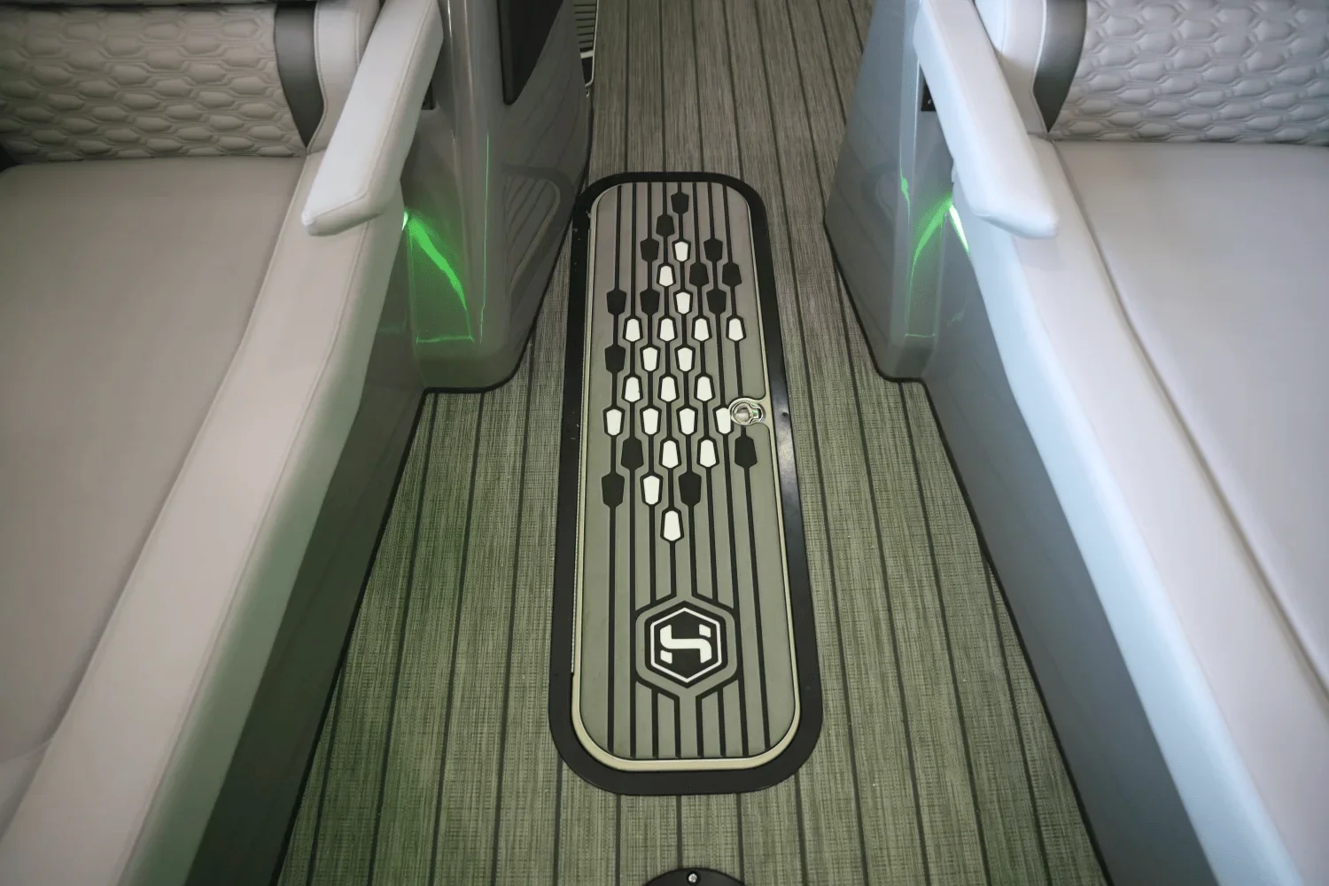 2025 Harris 250 Crowne Image Thumbnail #12