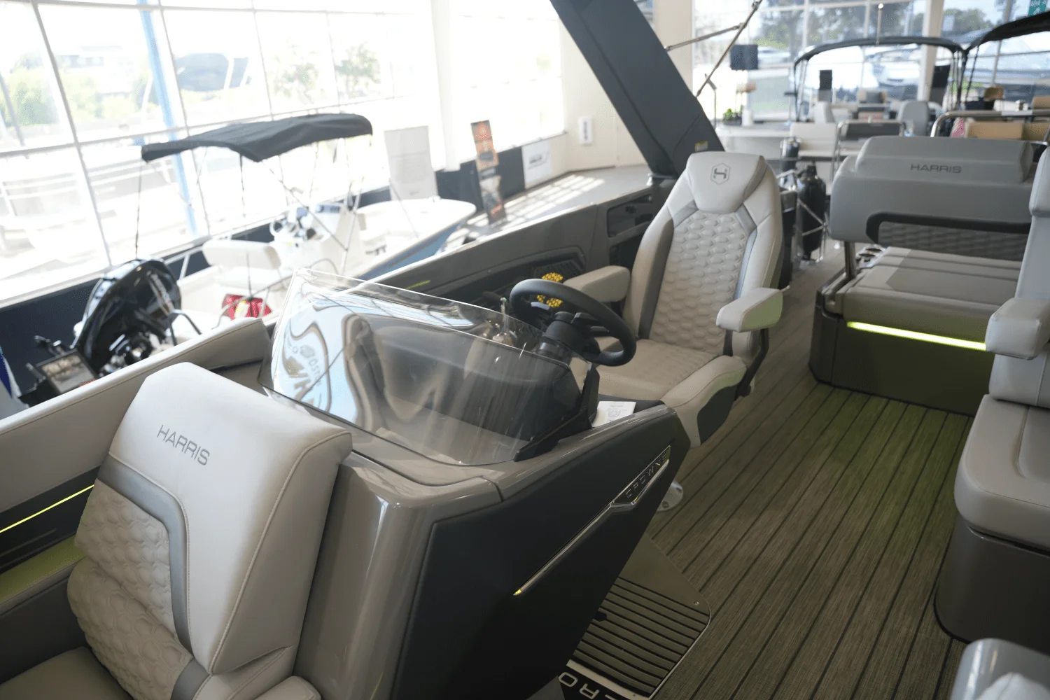 2025 Harris 250 Crowne Image Thumbnail #13