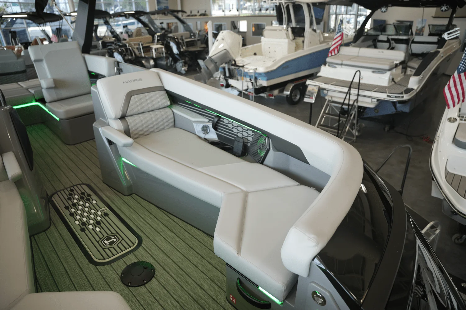 2025 Harris 250 Crowne Image Thumbnail #10