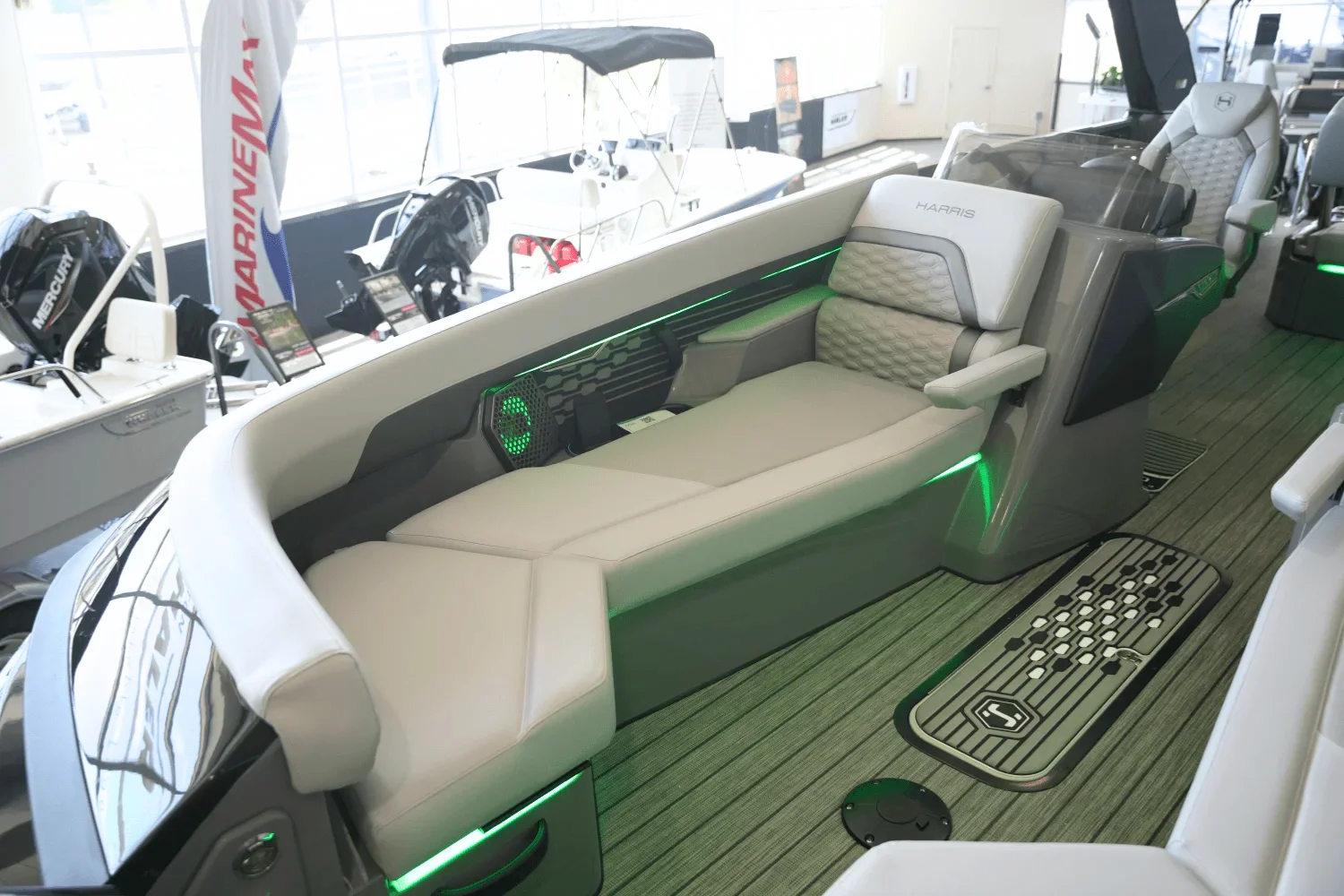 2025 Harris 250 Crowne Image Thumbnail #9