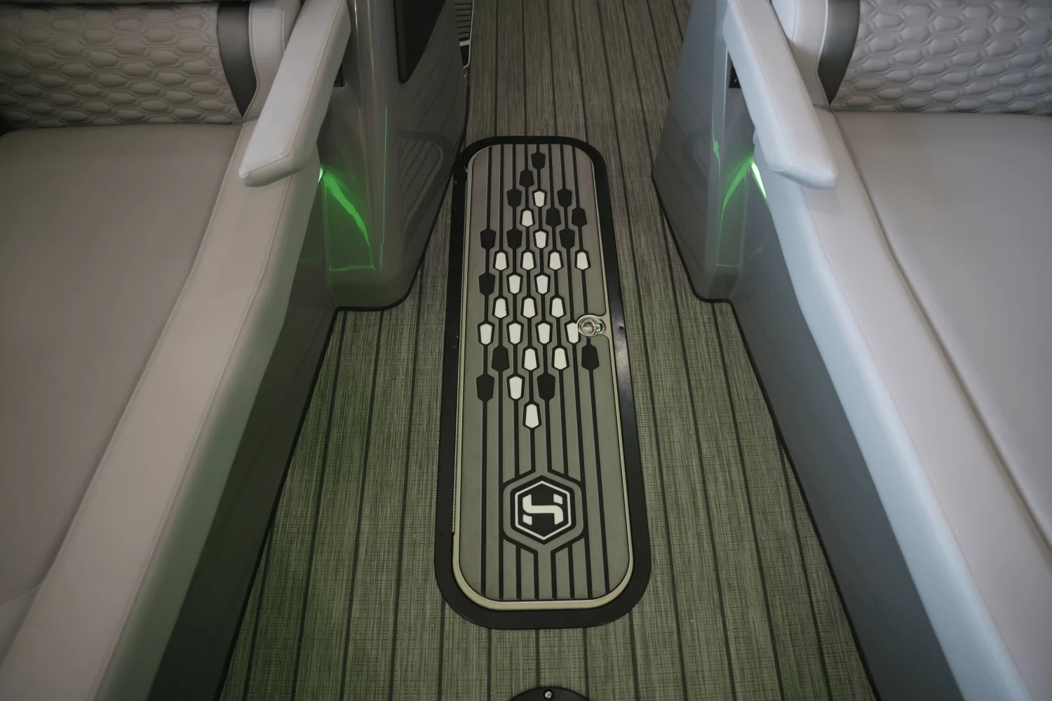 2025 Harris 250 Crowne Image Thumbnail #12