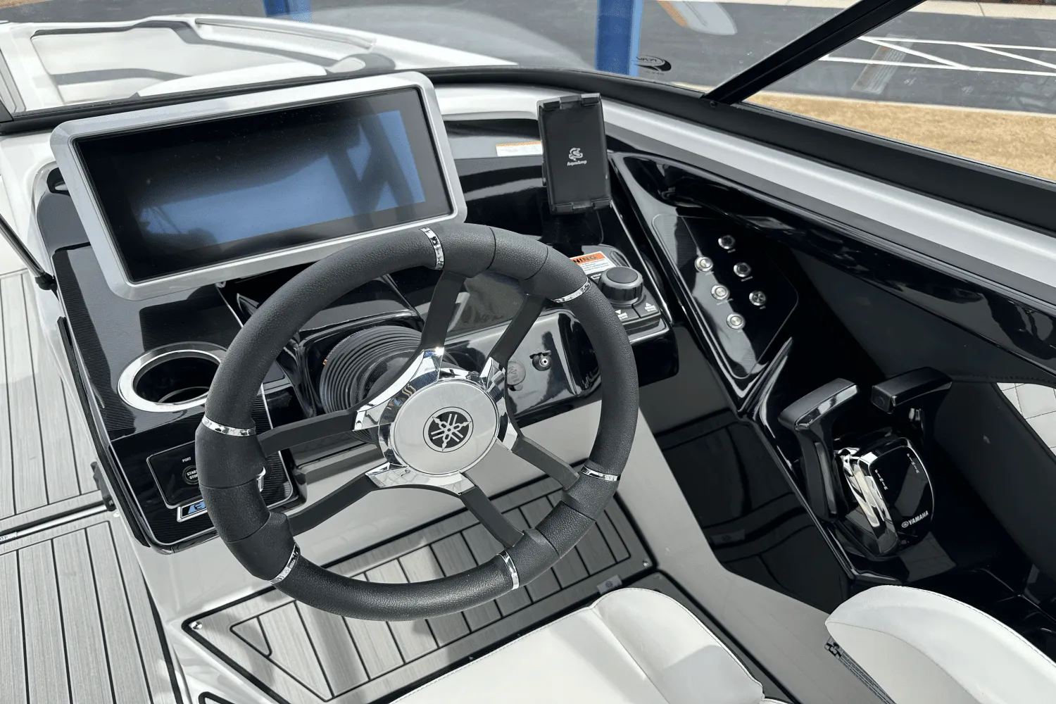 2025 Yamaha 252SE Image Thumbnail #14