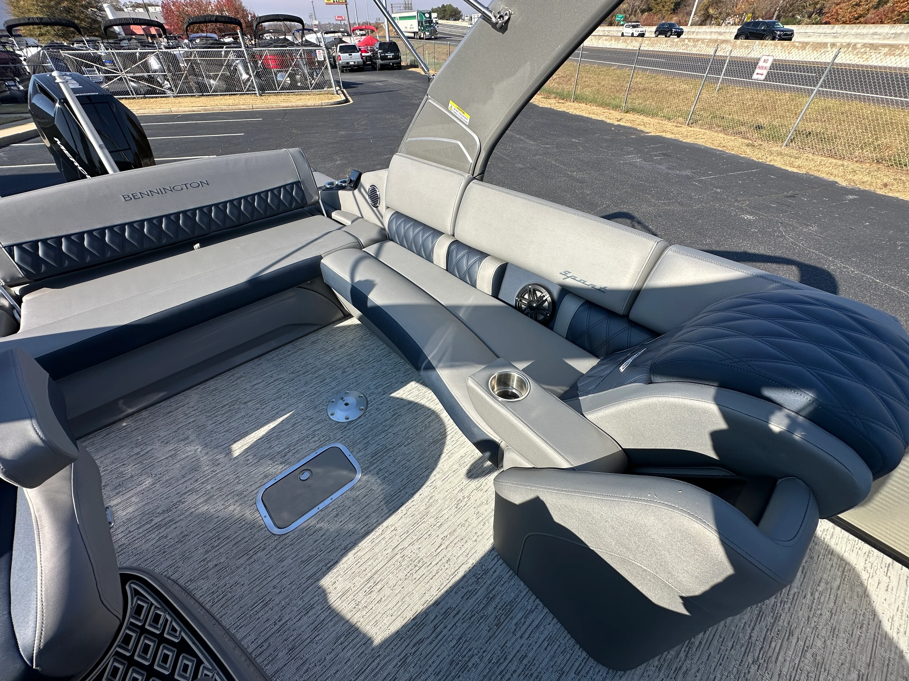 2025 Bennington 23RSBA Image Thumbnail #11