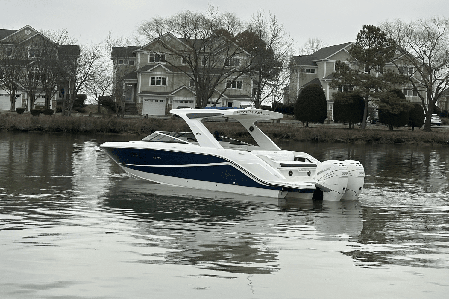 2019 Sea Ray SLX 310 OB Image Thumbnail #4