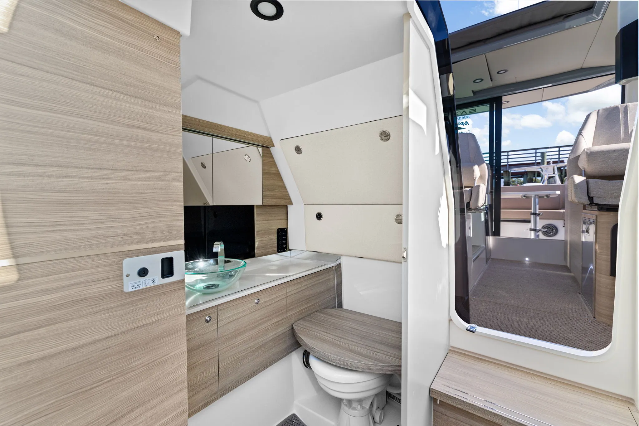 2026 Saxdor 320 GTC Image Thumbnail #35