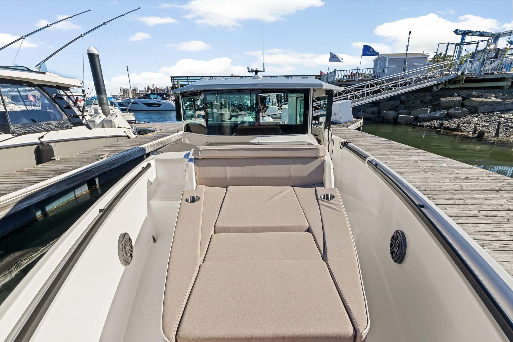 2026 Saxdor 320 GTC Image Thumbnail #40