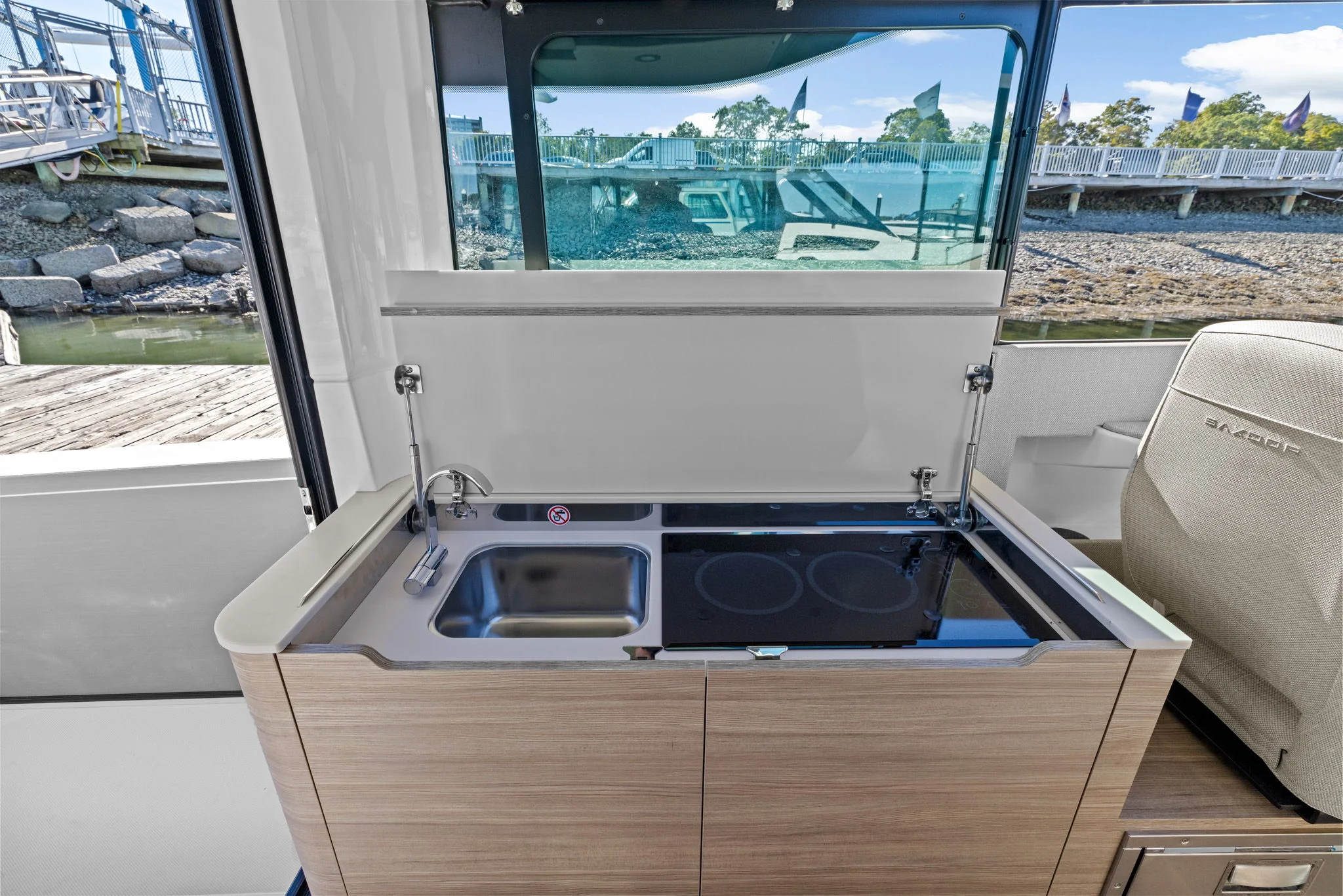 2026 Saxdor 320 GTC Image Thumbnail #14