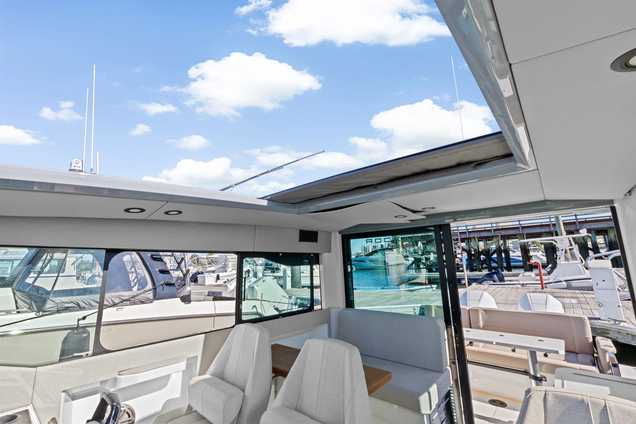 2026 Saxdor 320 GTC Image Thumbnail #17