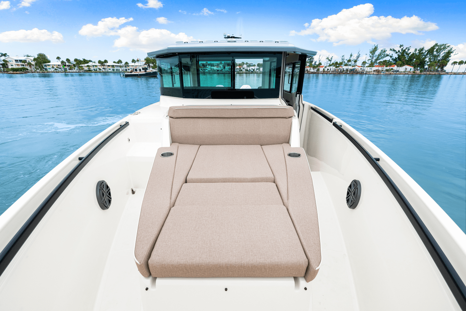 2026 Saxdor 320 GTC Image Thumbnail #30