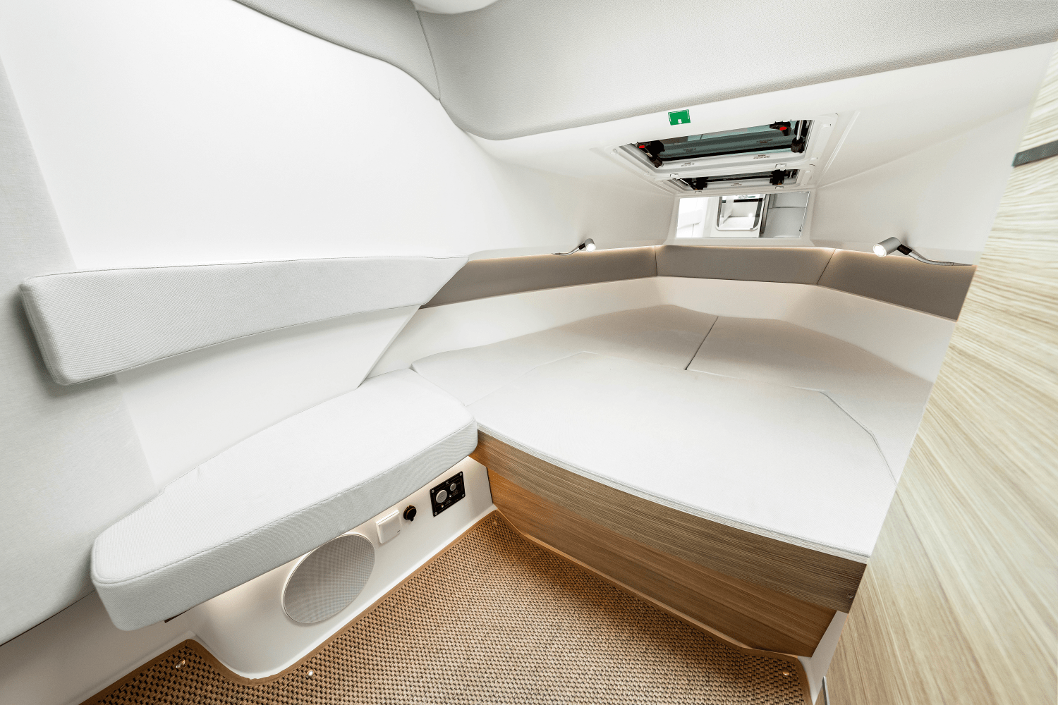 2026 Saxdor 320 GTC Image Thumbnail #32