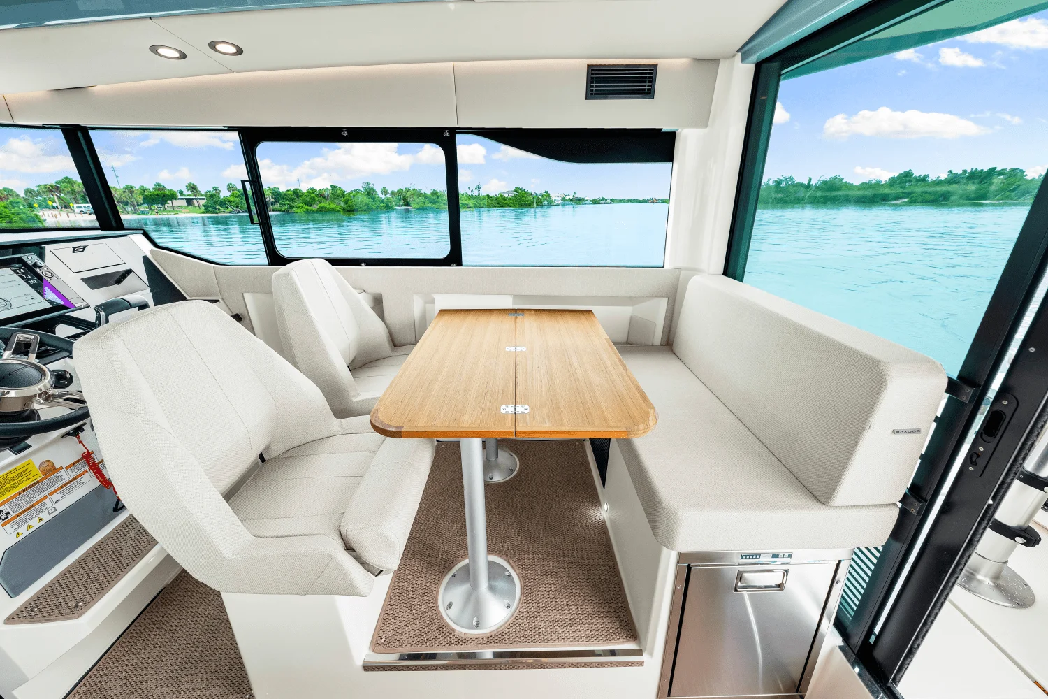 2026 Saxdor 320 GTC Image Thumbnail #23