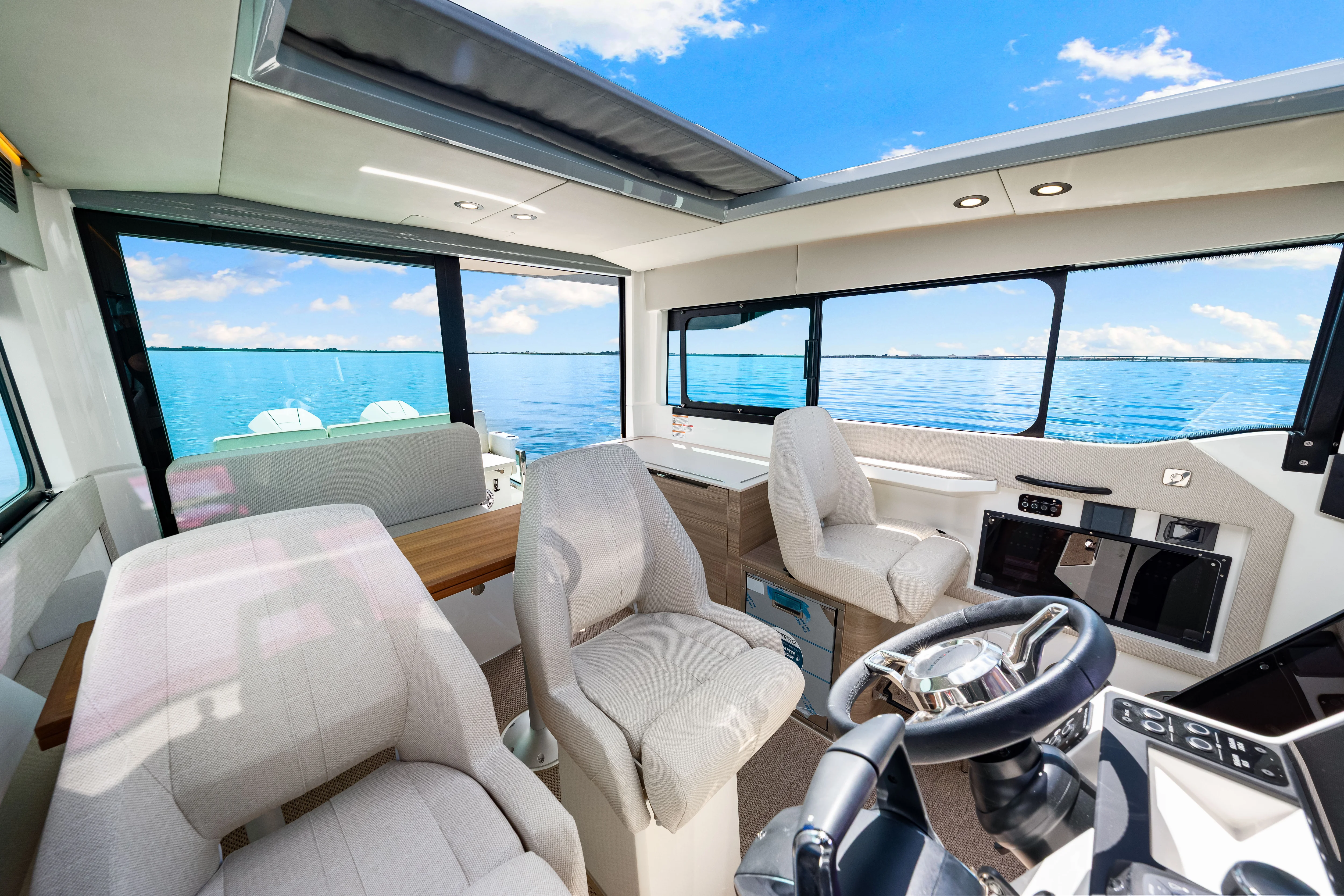 2026 Saxdor 320 GTC Image Thumbnail #29