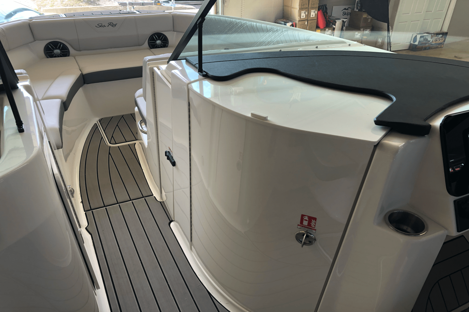 2025 Sea Ray 250 SDX Image Thumbnail #19