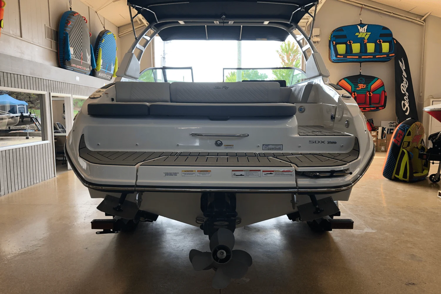 2025 Sea Ray 250 SDX Image Thumbnail #4