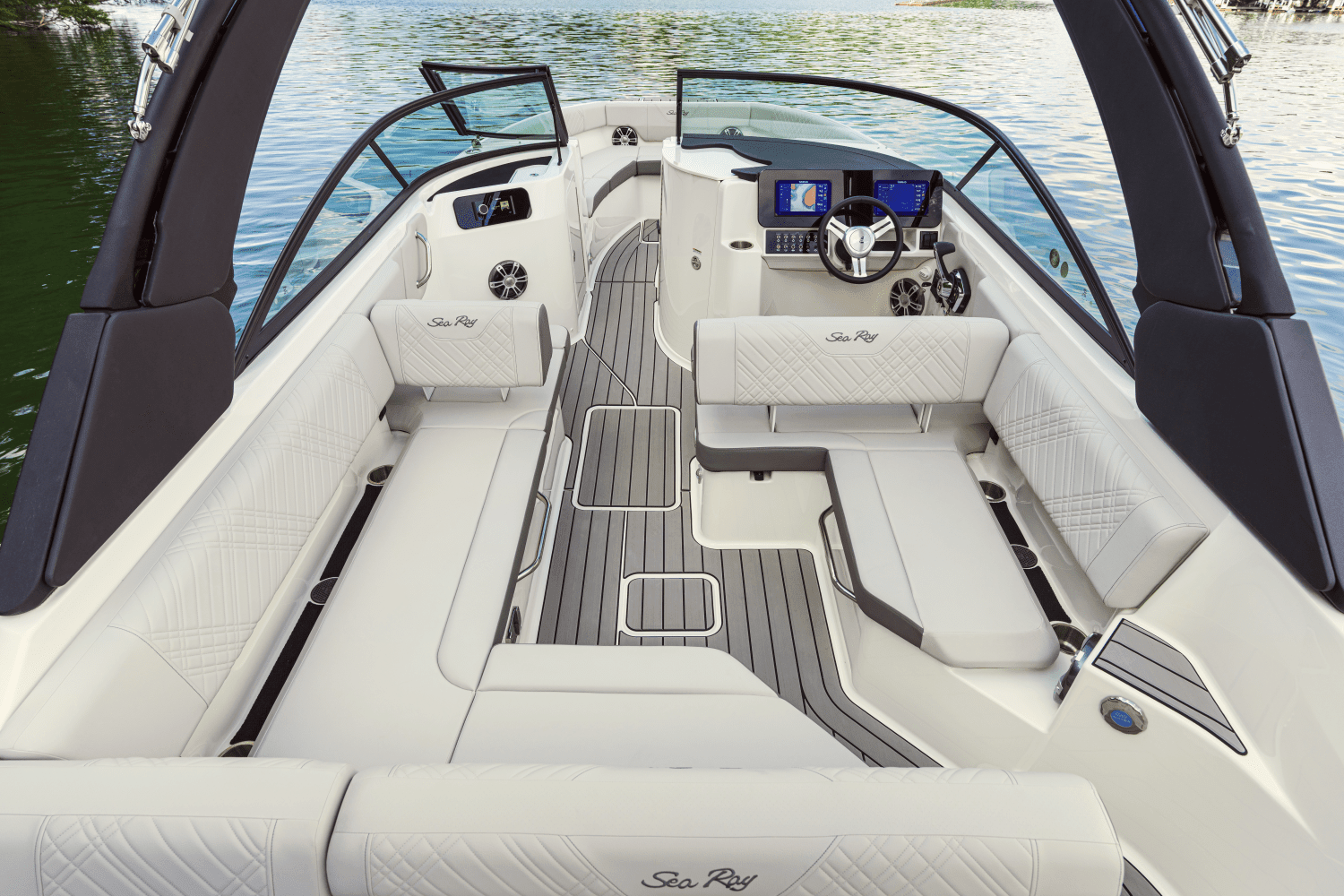 2025 Sea Ray 250 SDX Image Thumbnail #34