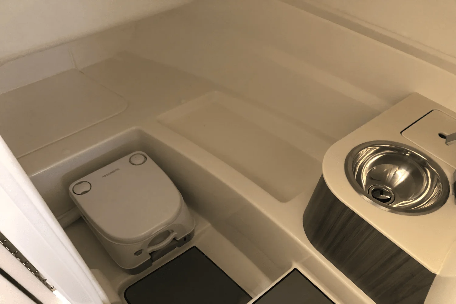 2025 Sea Ray 250 SDX Image Thumbnail #21