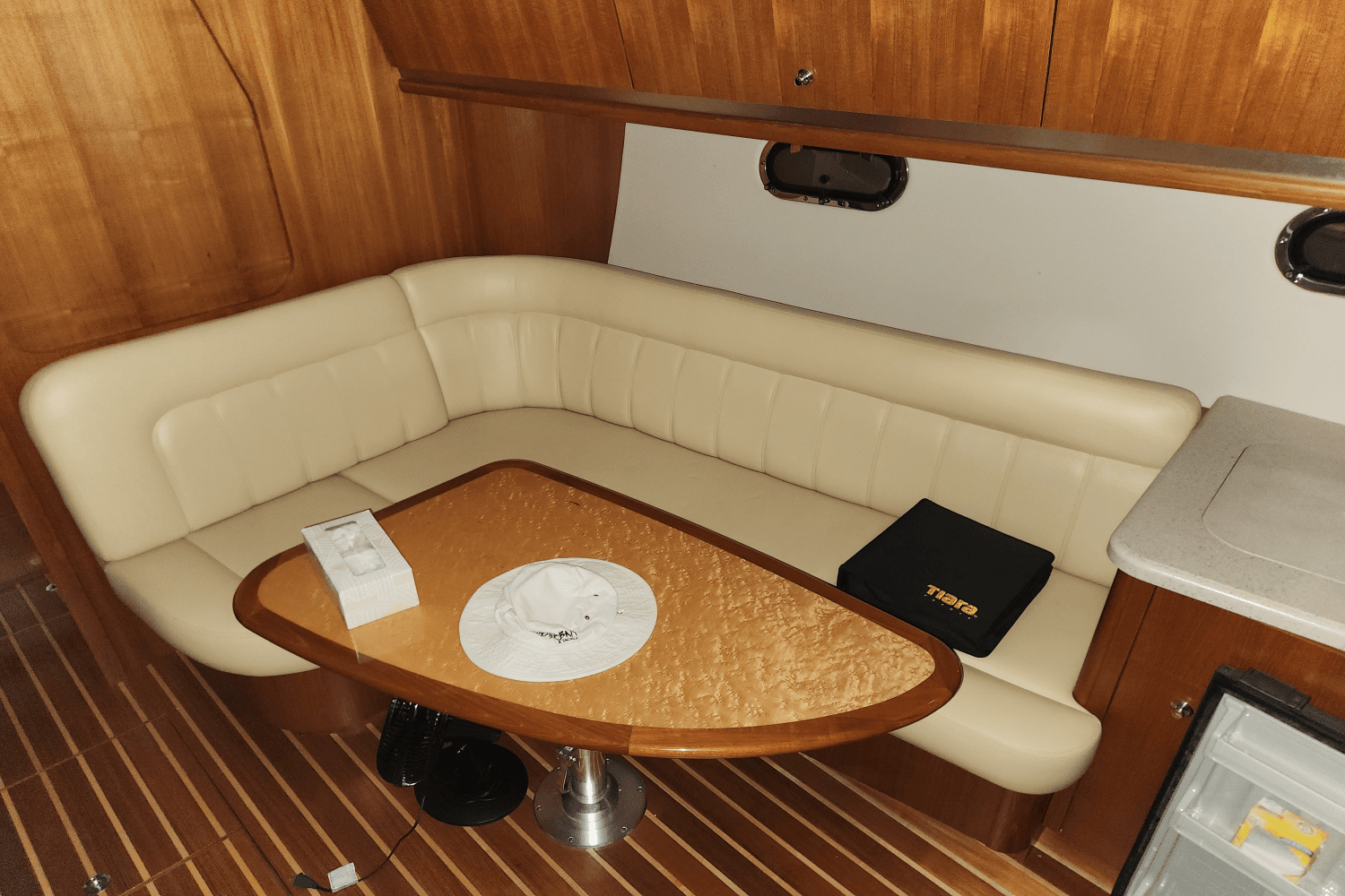 2006 Tiara Yachts 3600SOVRAN Image Thumbnail #25