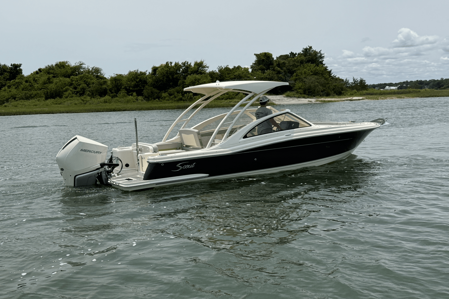 2025 Scout 240 Dorado Image Thumbnail #3