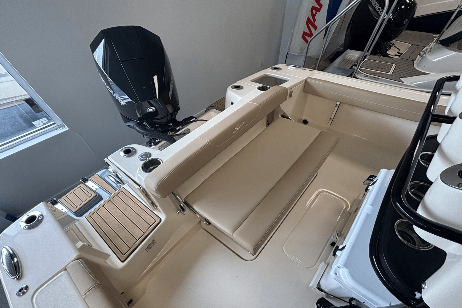 2026 Scout 215 XSF Image Thumbnail #6