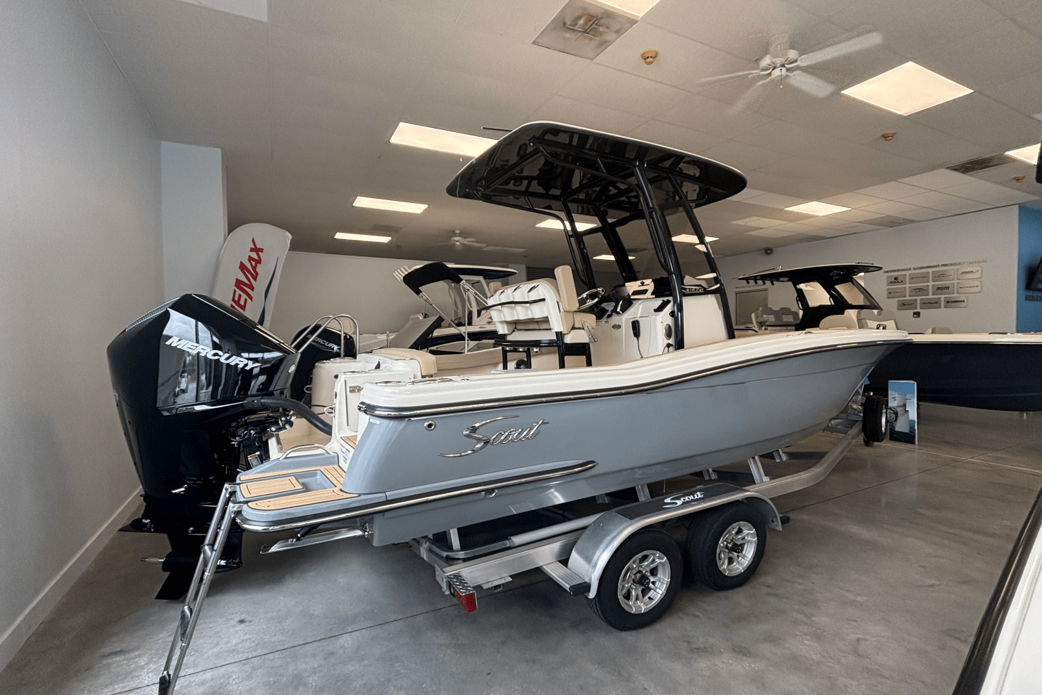 2026 Scout 215 XSF Image Thumbnail #1