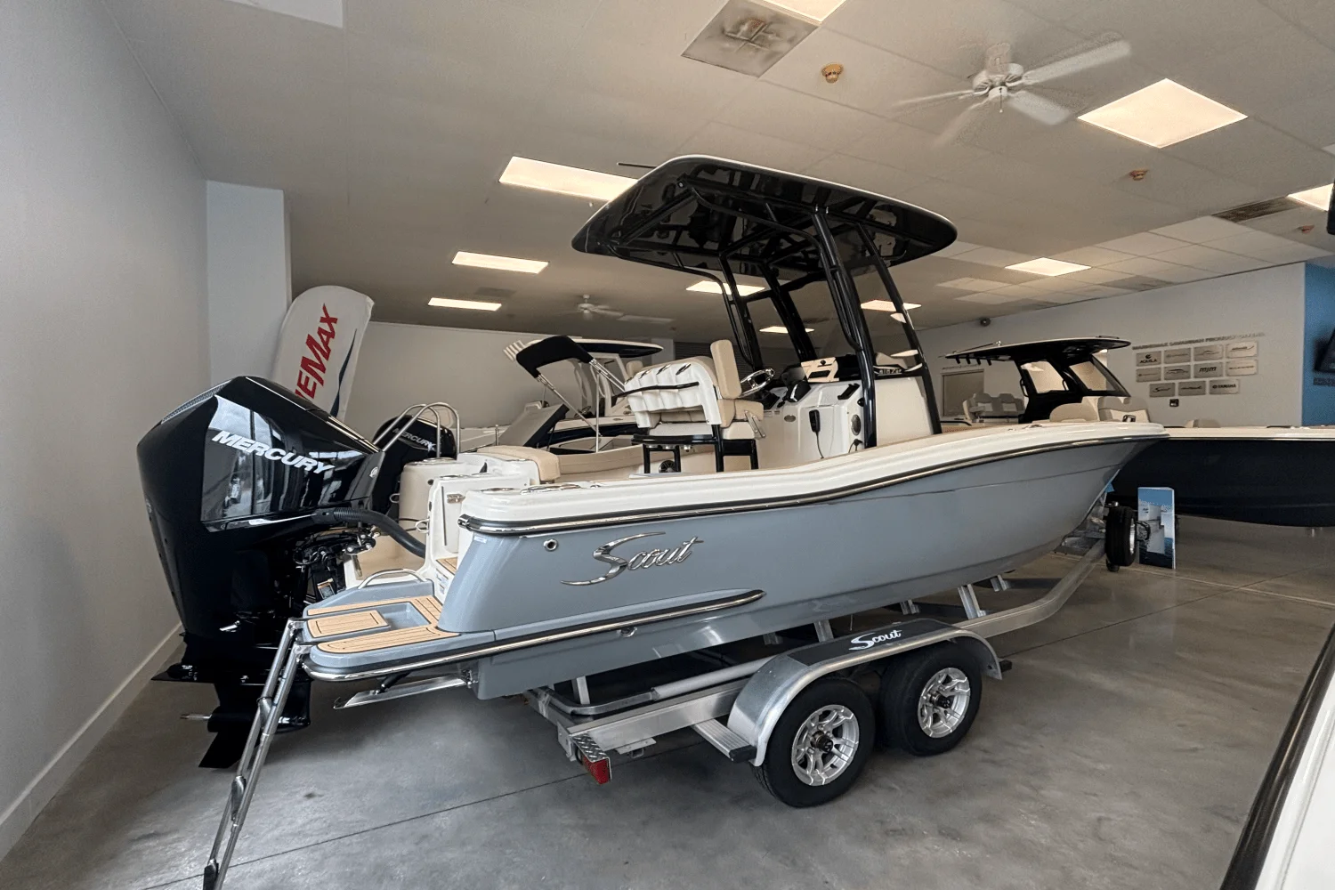 2026 Scout 215 XSF Image Thumbnail #1