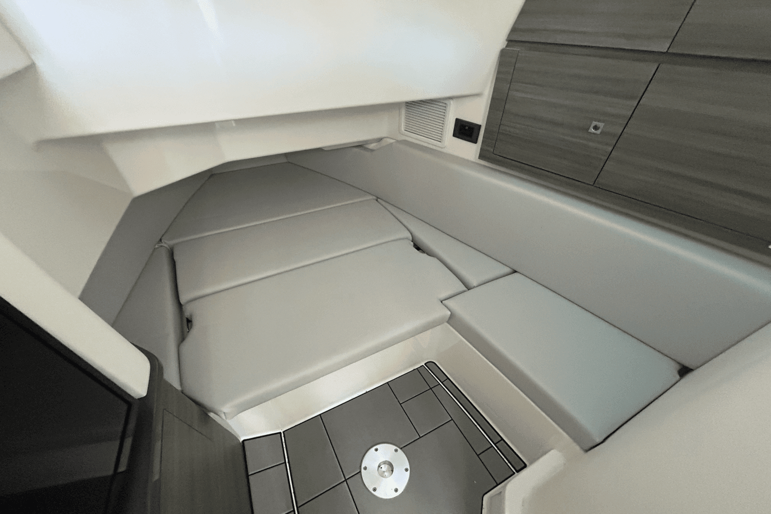 2023 Aviara AV36 Image Thumbnail #17