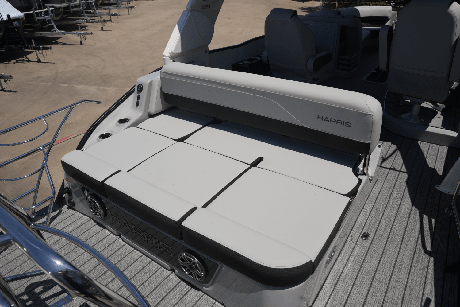 2025 Harris Grand Mariner 250 Image Thumbnail #17