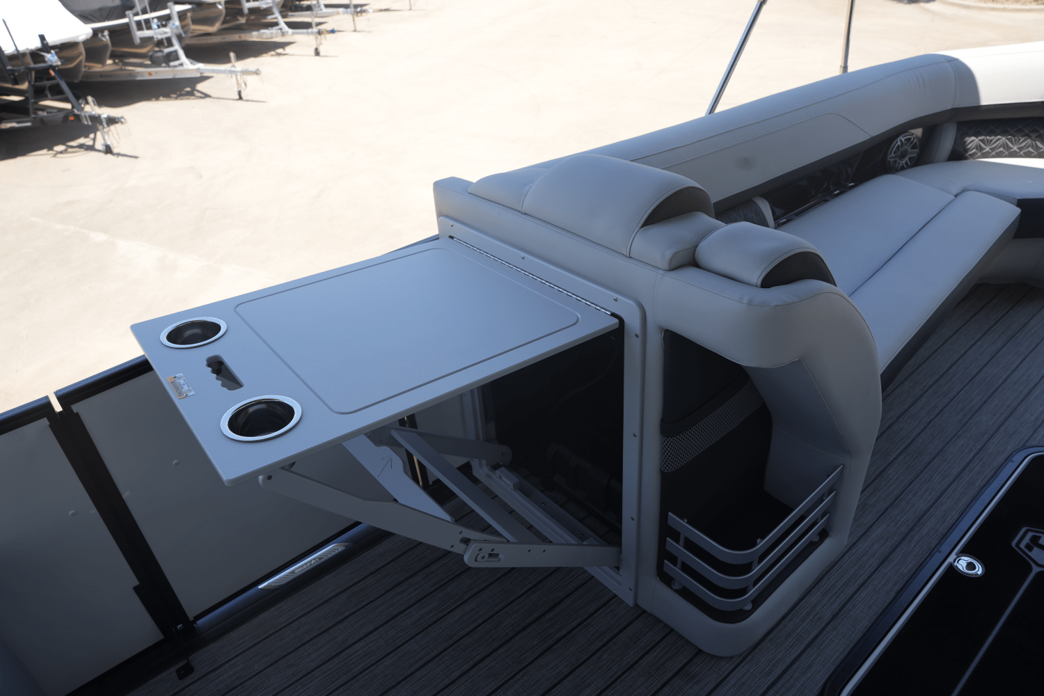 2025 Harris Grand Mariner 250 Image Thumbnail #14