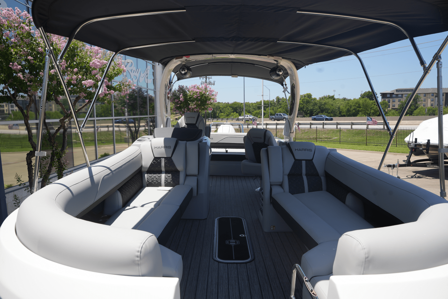 2025 Harris Grand Mariner 250 Image Thumbnail #5