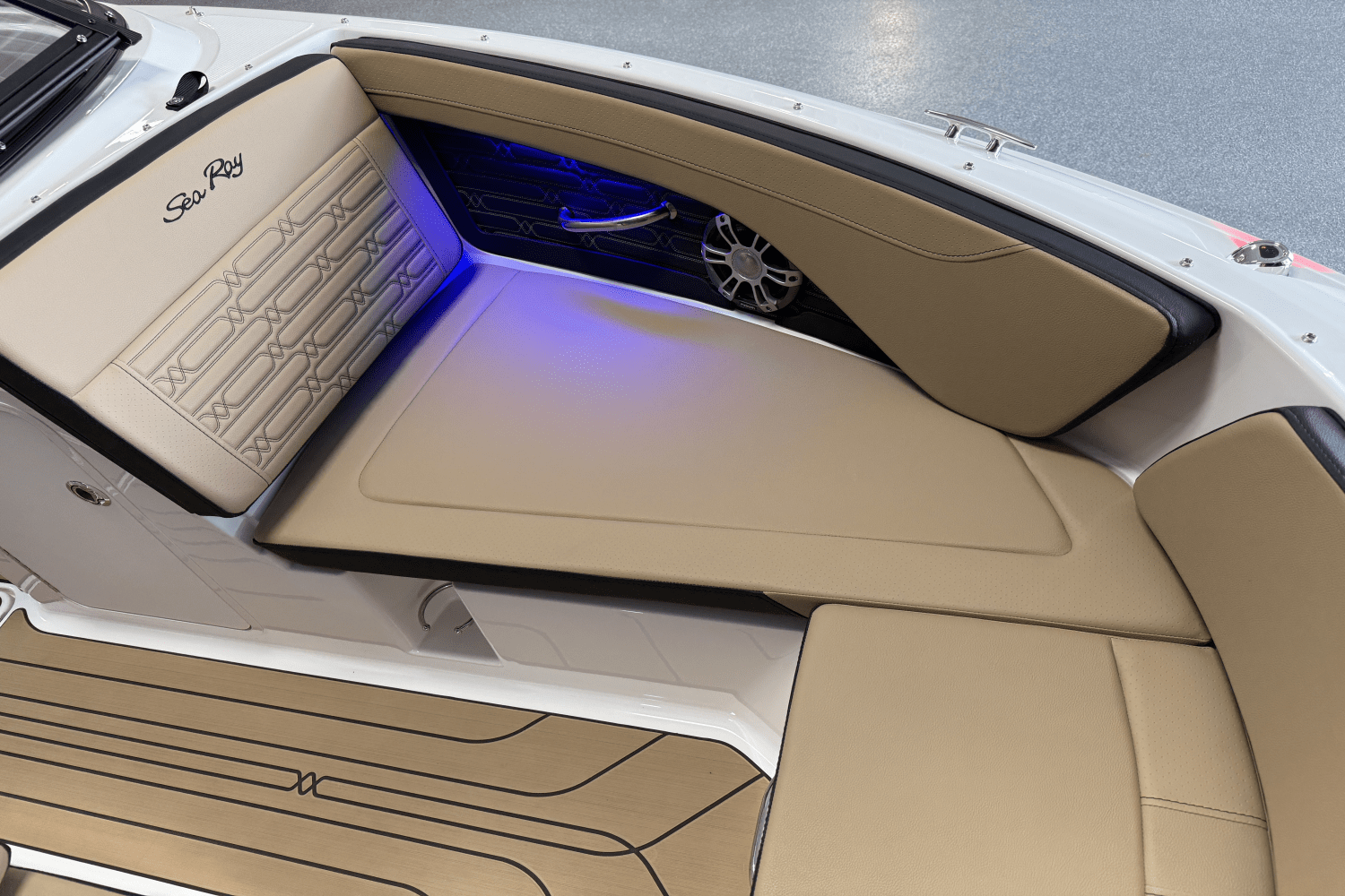 2025 Sea Ray SPX 190 Image Thumbnail #77