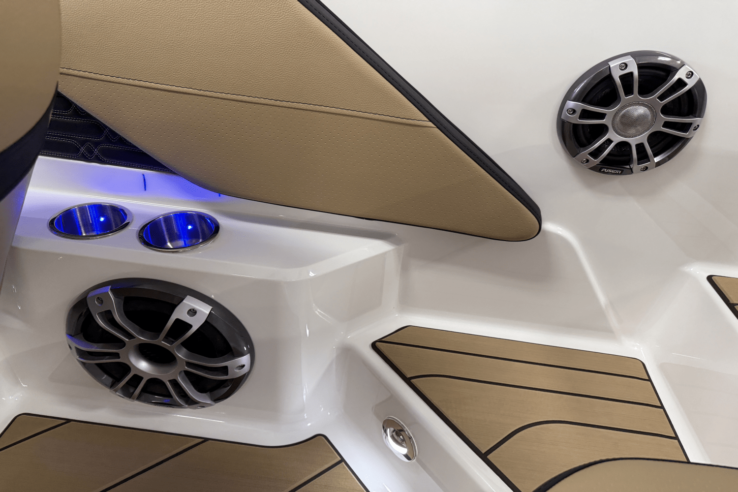 2025 Sea Ray SPX 190 Image Thumbnail #23