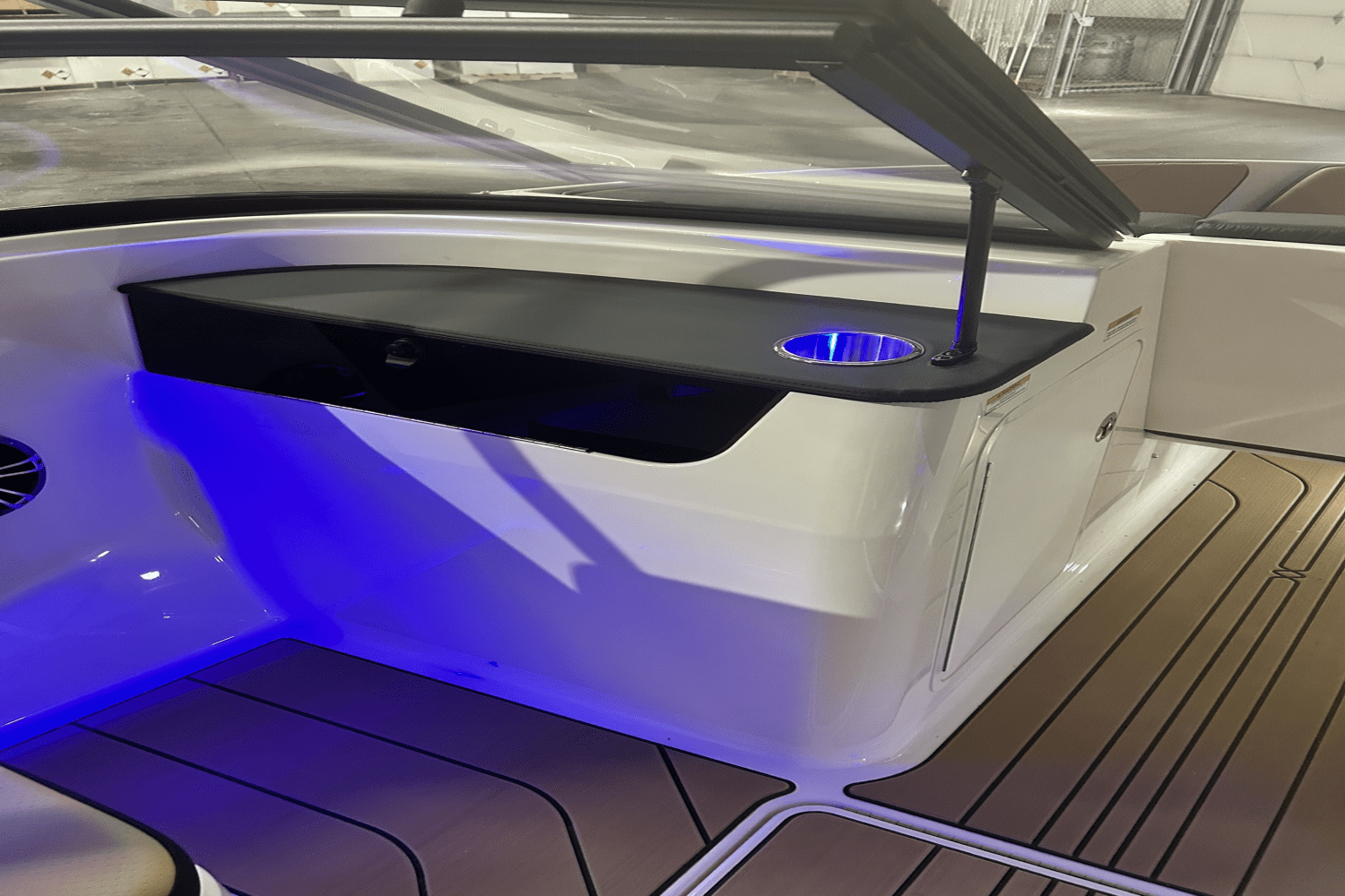 2025 Sea Ray SPX 190 Image Thumbnail #10