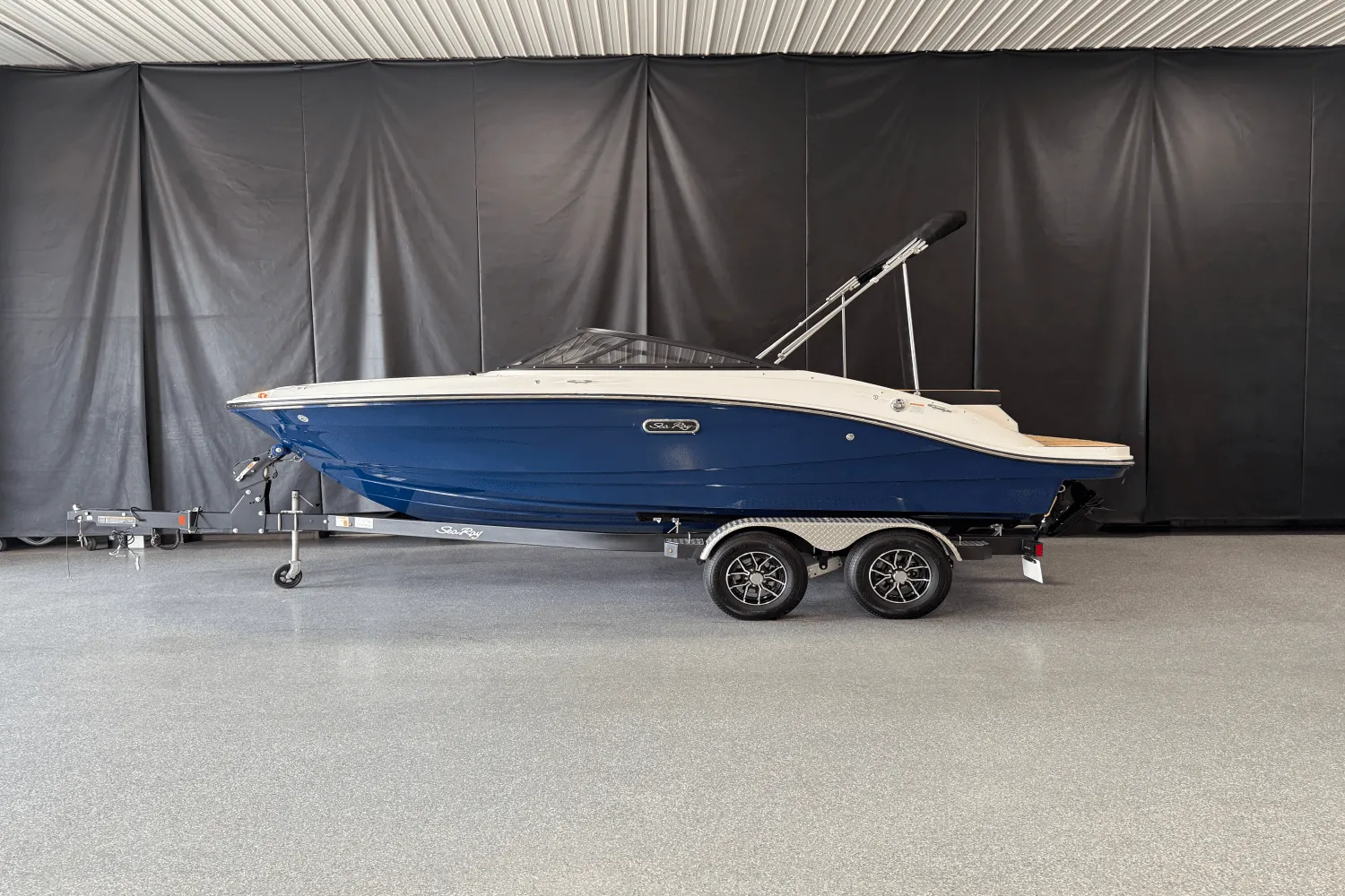 2025 Sea Ray SPX 190 Image Thumbnail #0