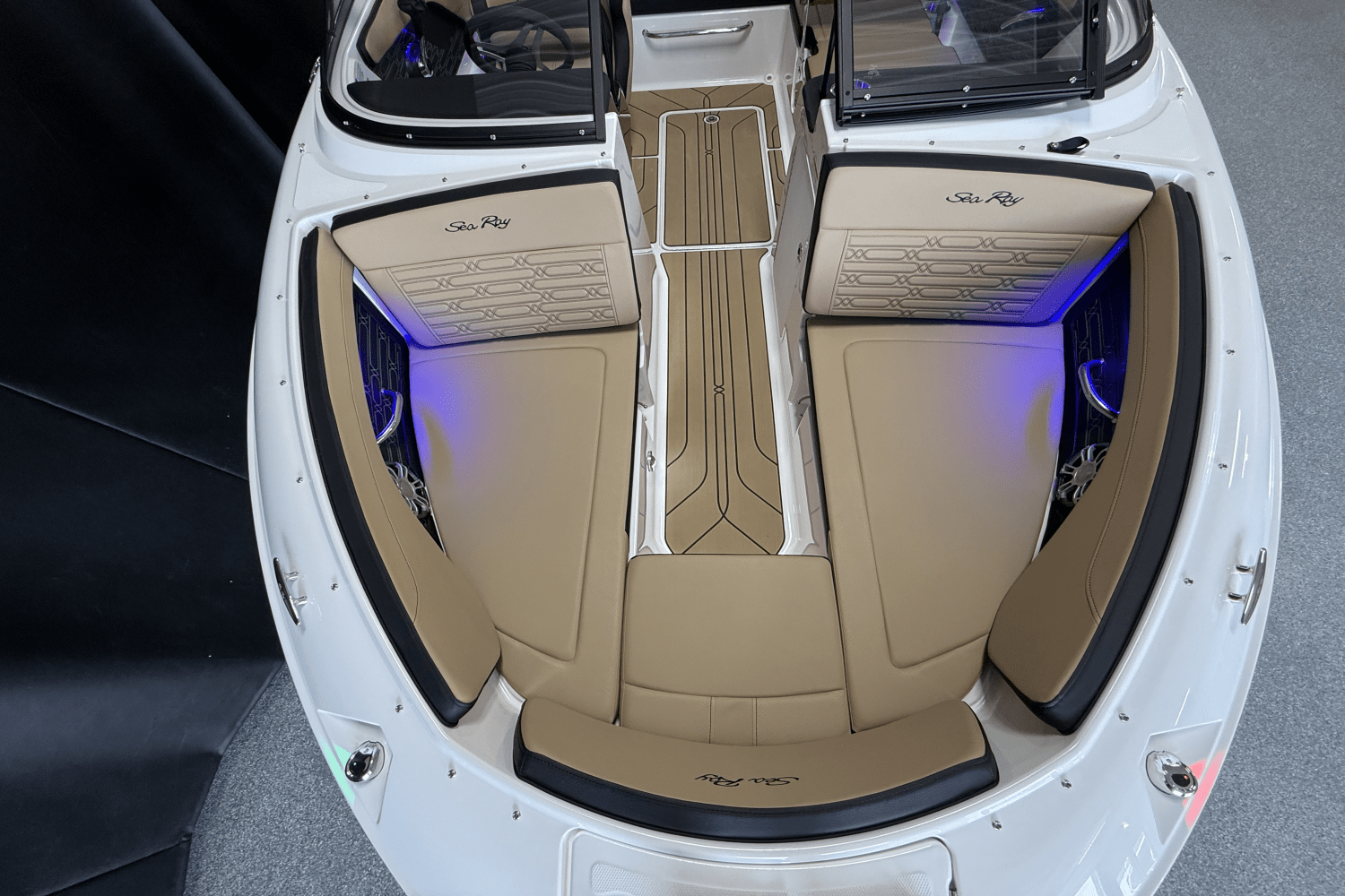 2025 Sea Ray SPX 190 Image Thumbnail #85